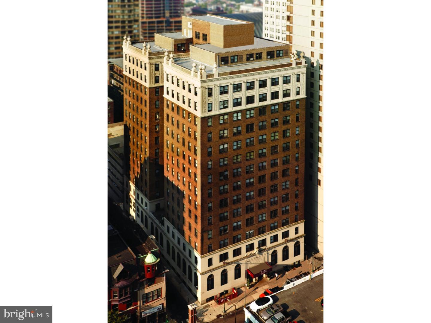 AVENUE OF THE ARTS - Residential Lease