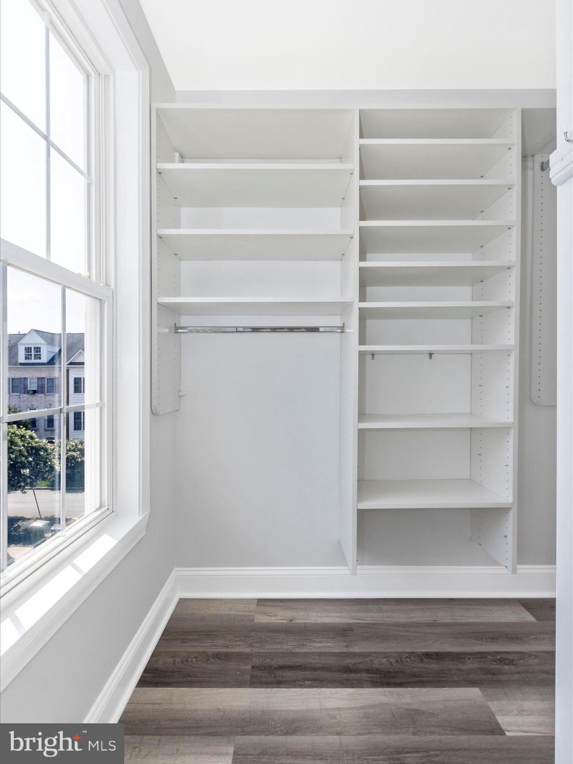 CAMDEN CROSSING - Residential