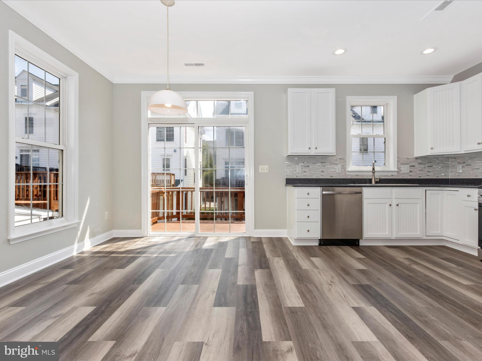 CAMDEN CROSSING - Residential