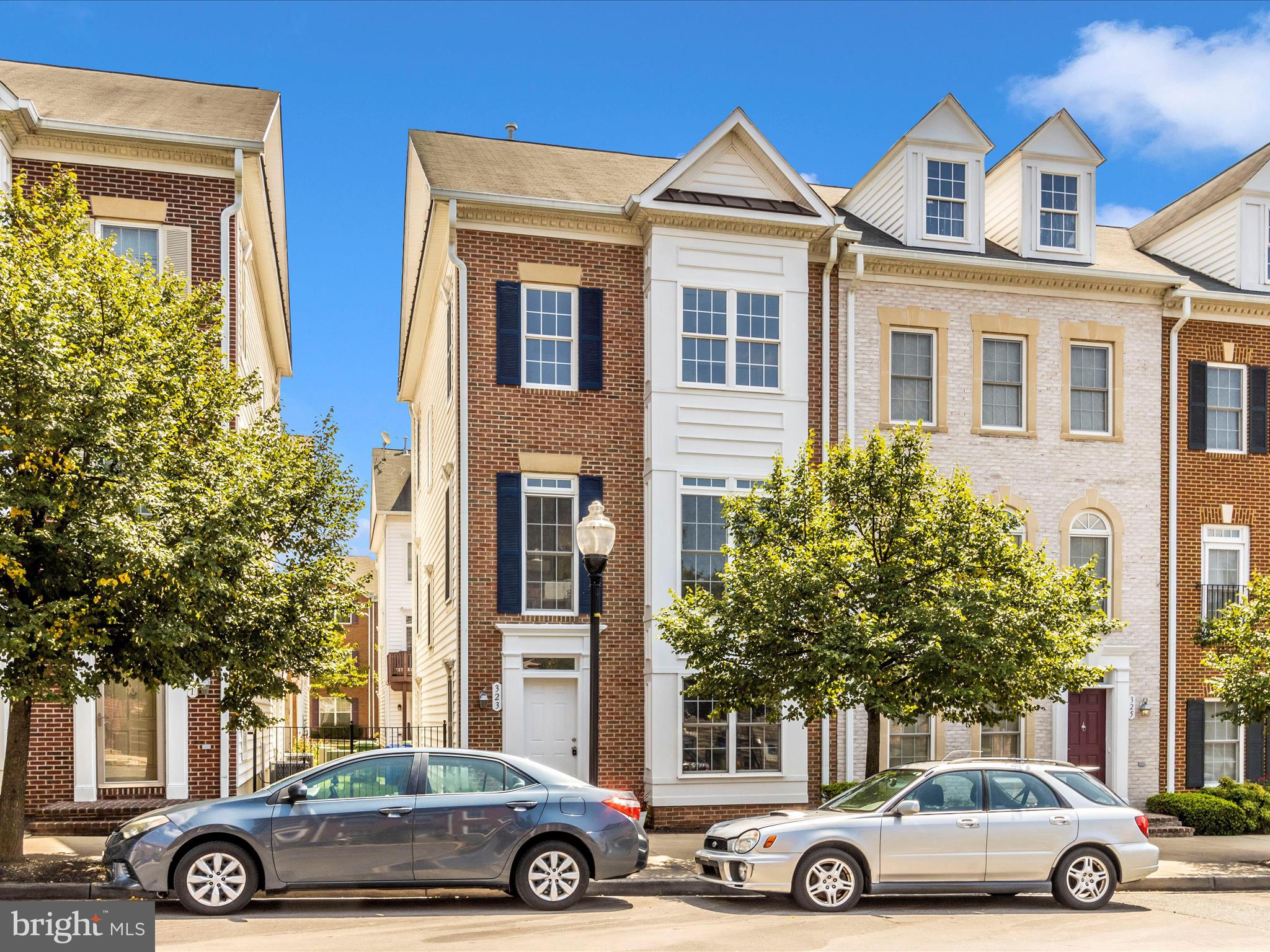 CAMDEN CROSSING - Residential