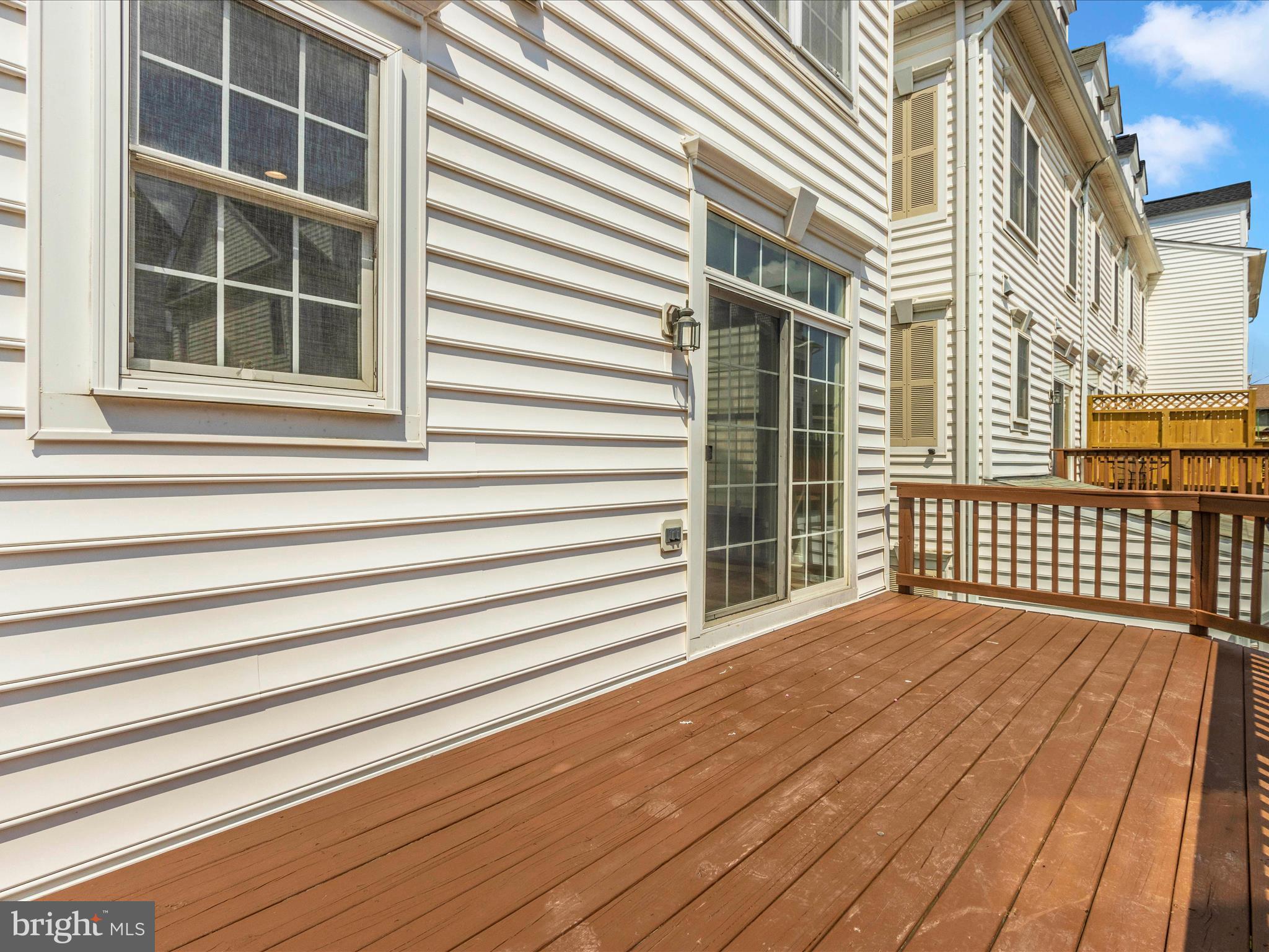 CAMDEN CROSSING - Residential