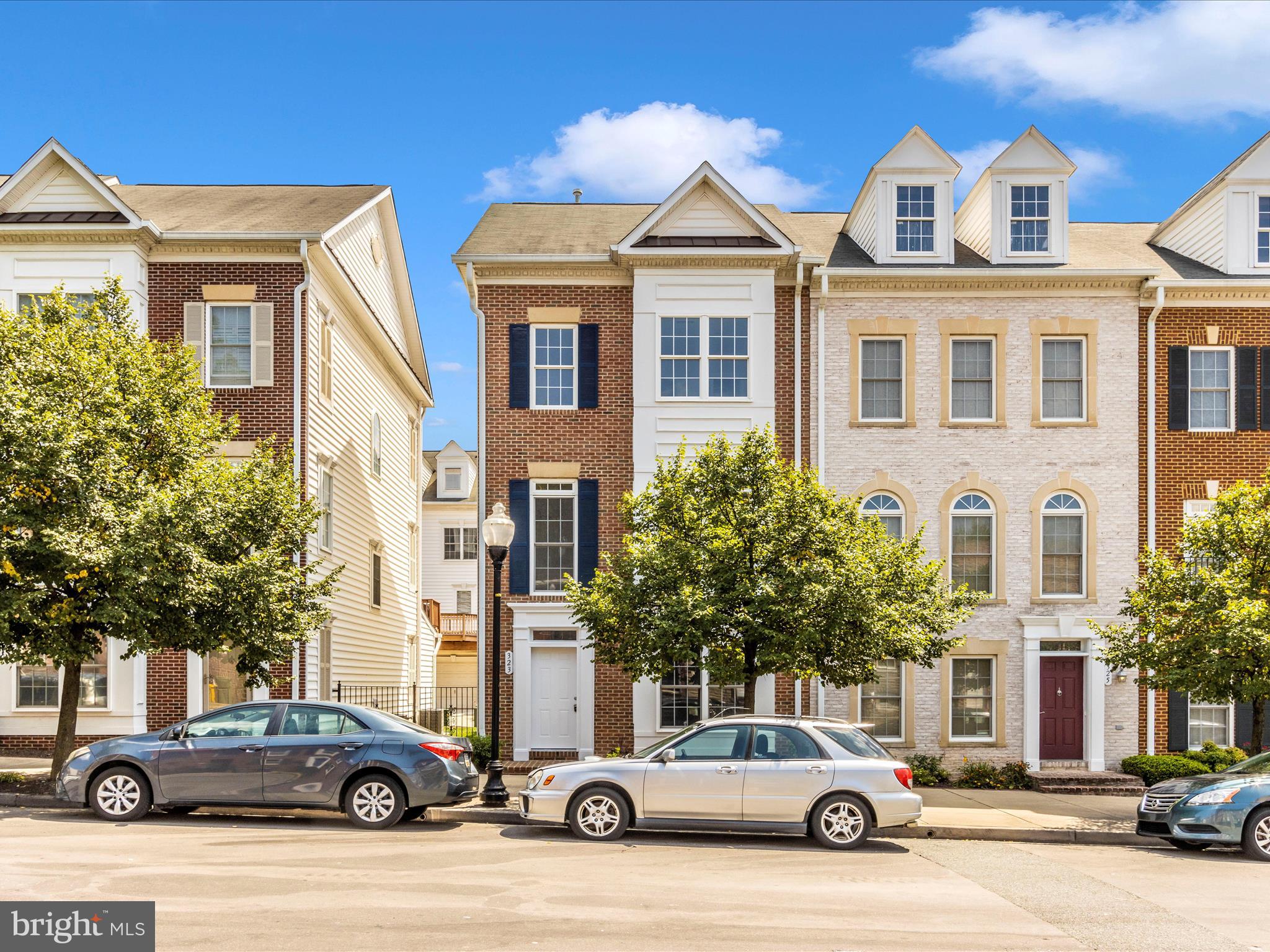 CAMDEN CROSSING - Residential