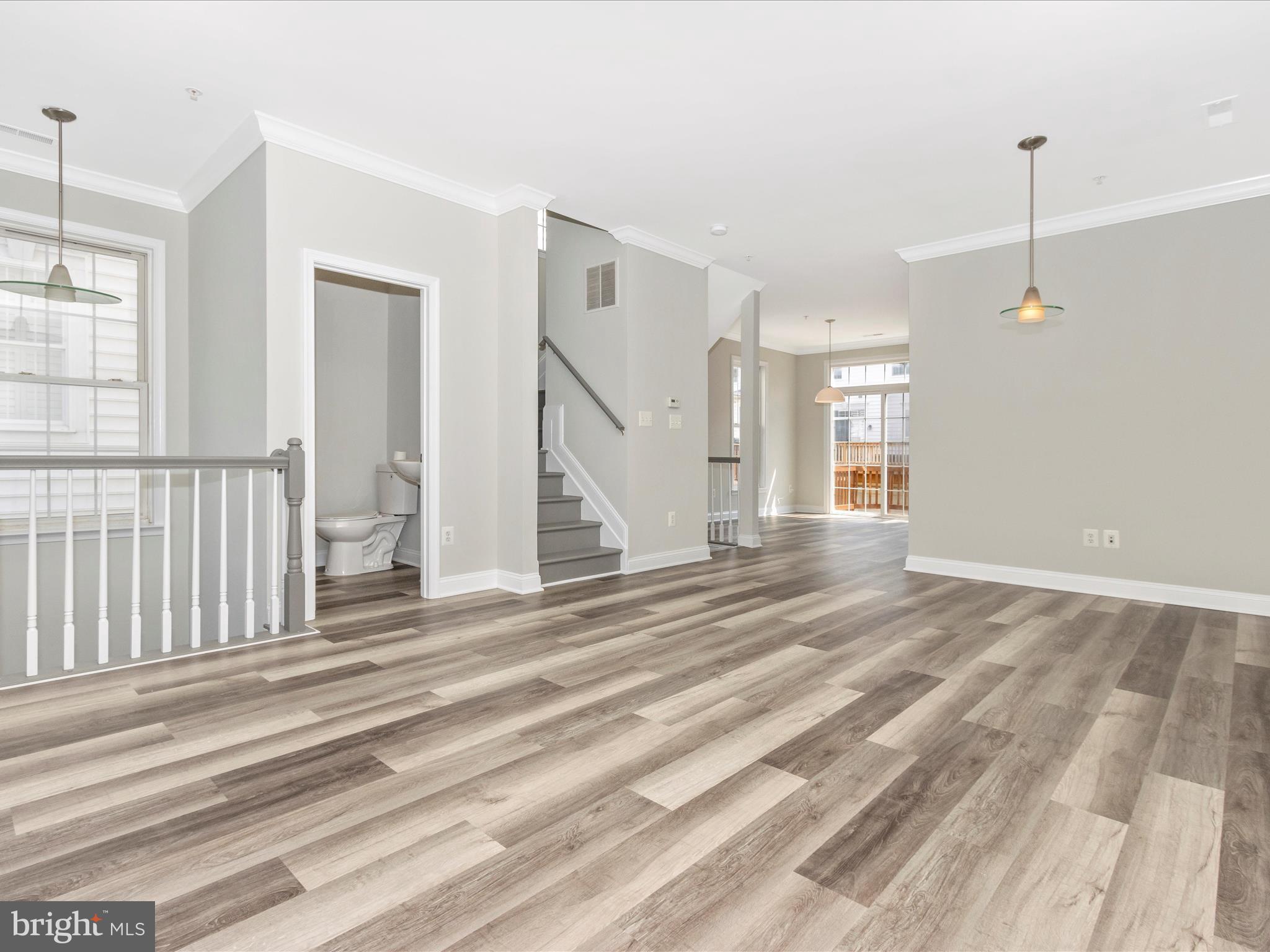 CAMDEN CROSSING - Residential