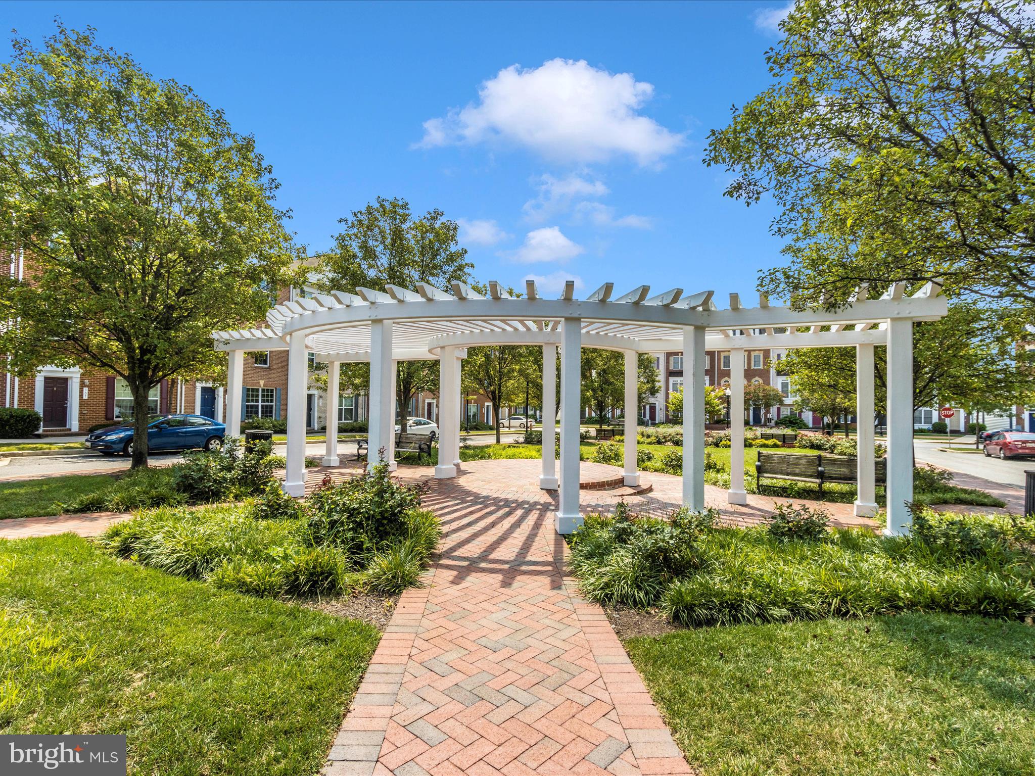 CAMDEN CROSSING - Residential