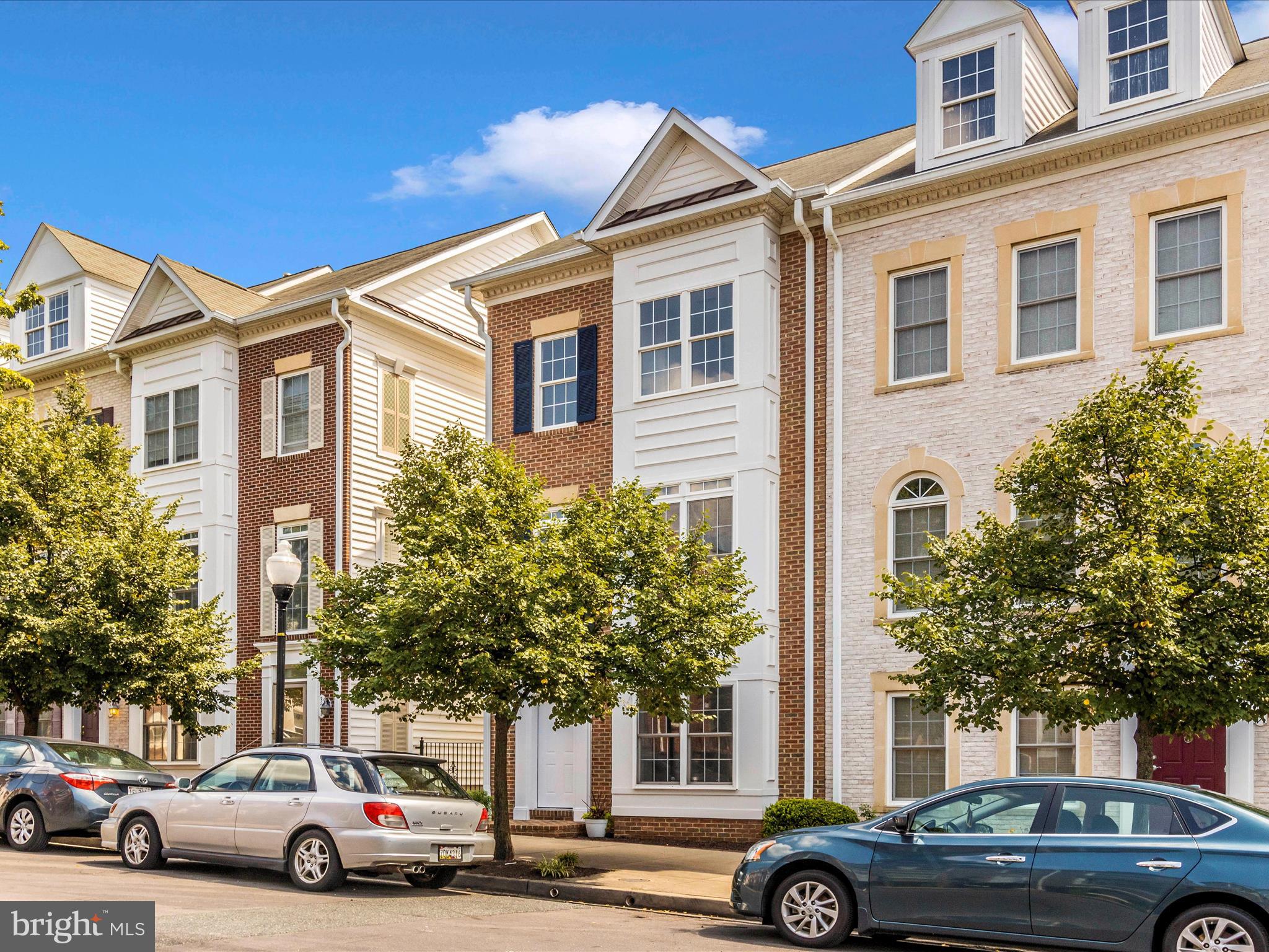 CAMDEN CROSSING - Residential