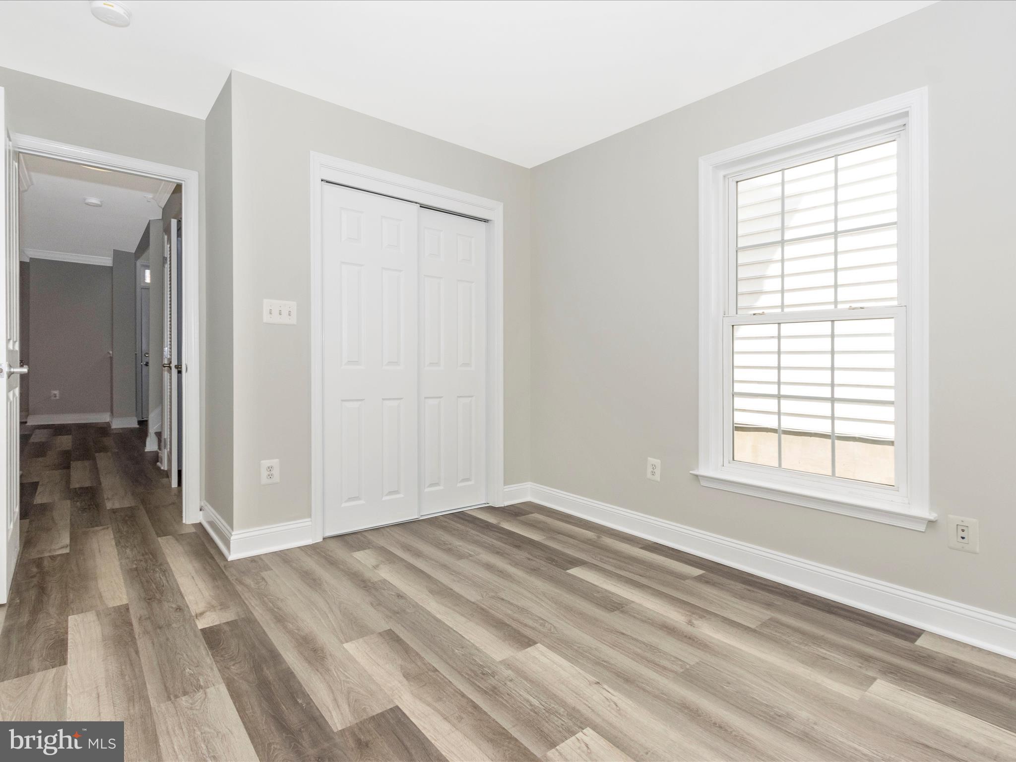 CAMDEN CROSSING - Residential