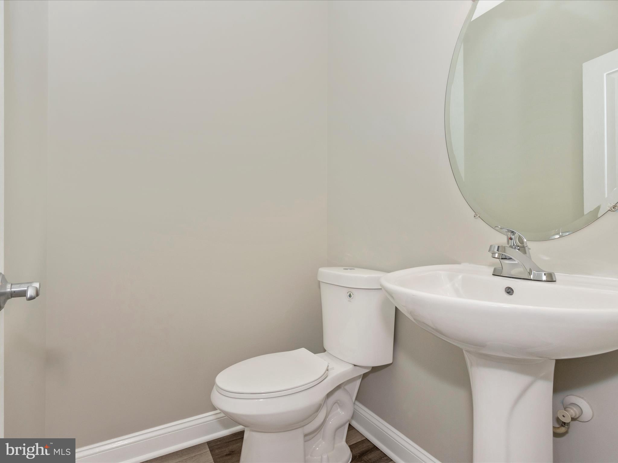 CAMDEN CROSSING - Residential