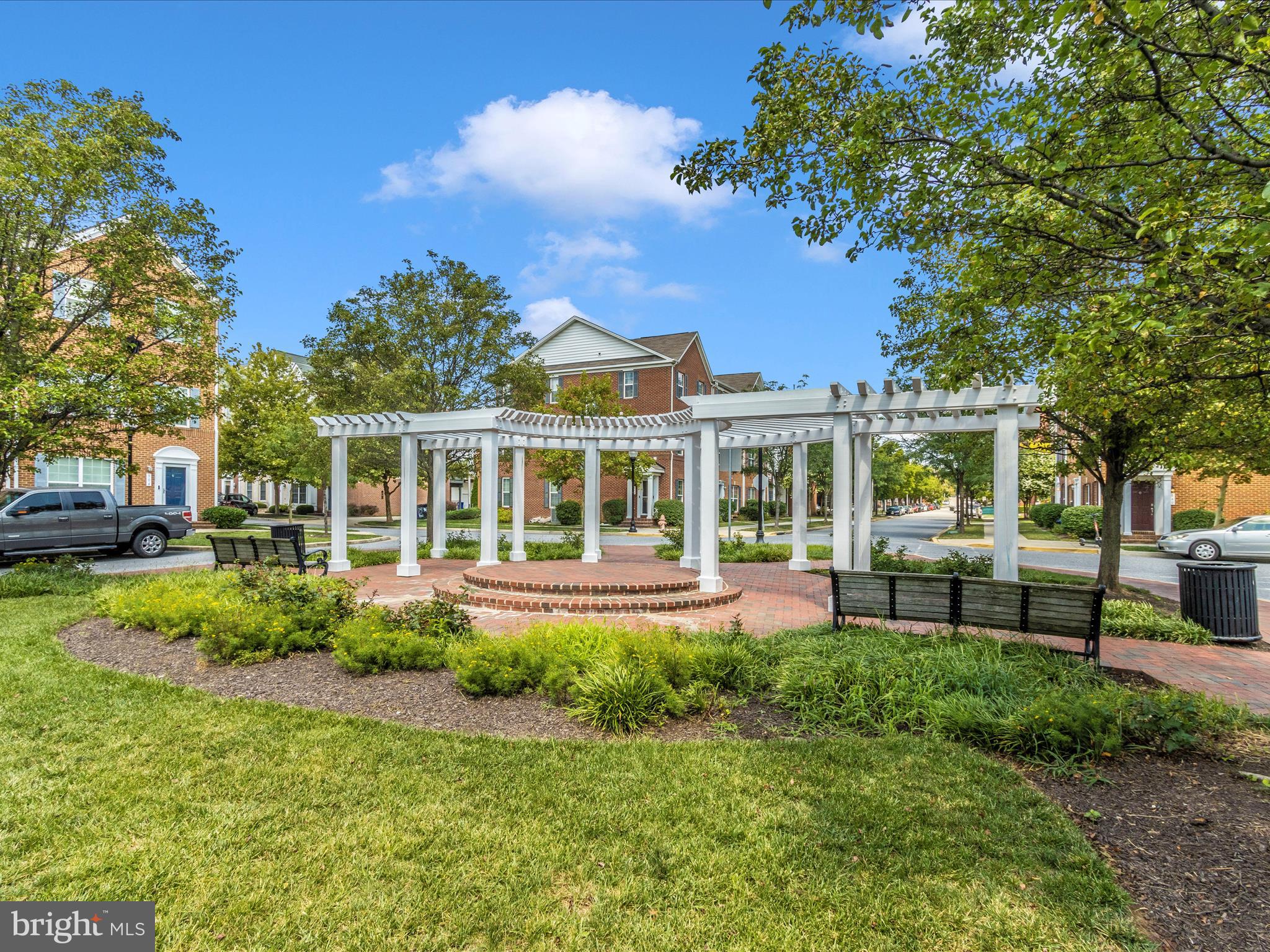 CAMDEN CROSSING - Residential