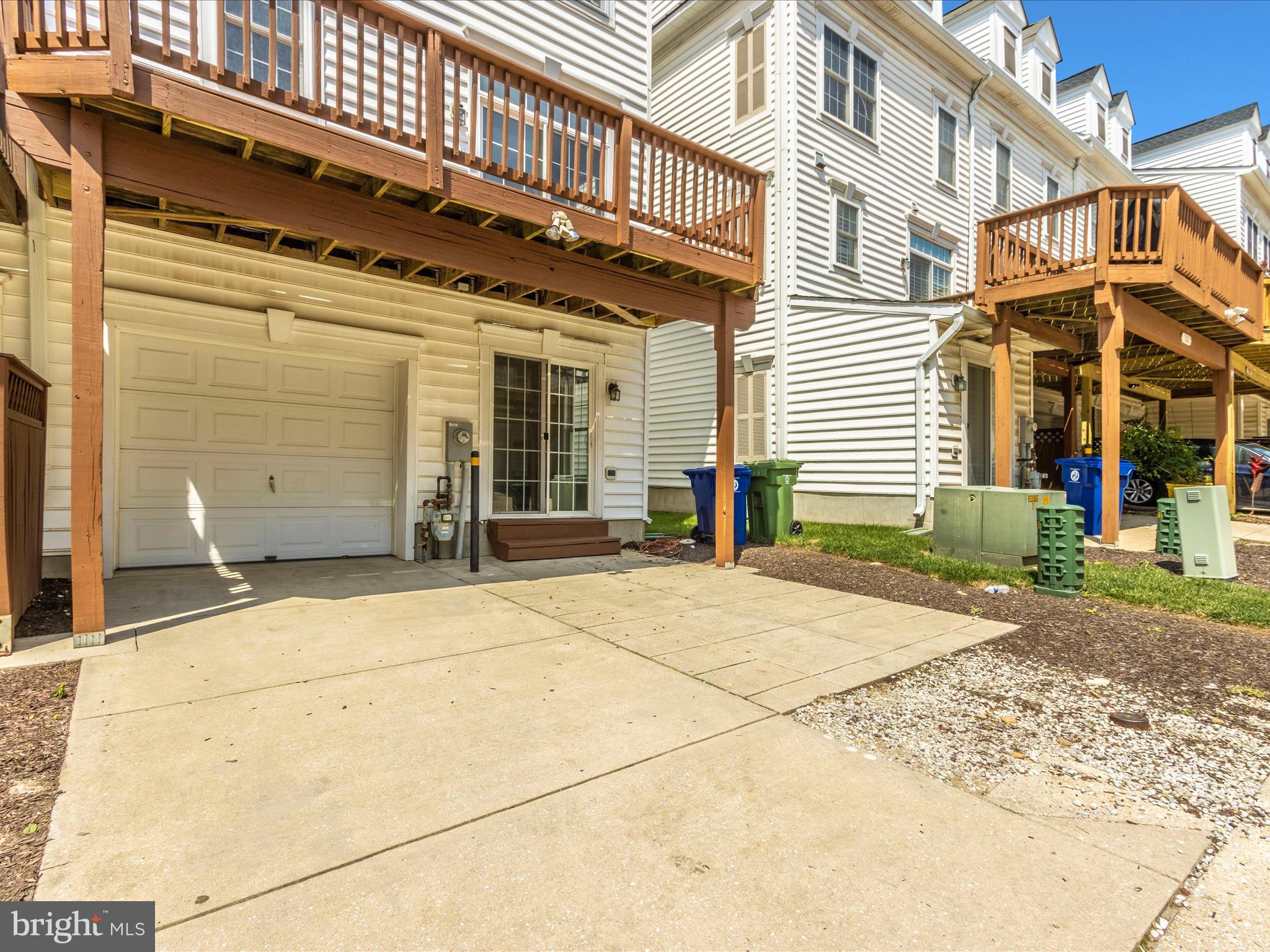 CAMDEN CROSSING - Residential