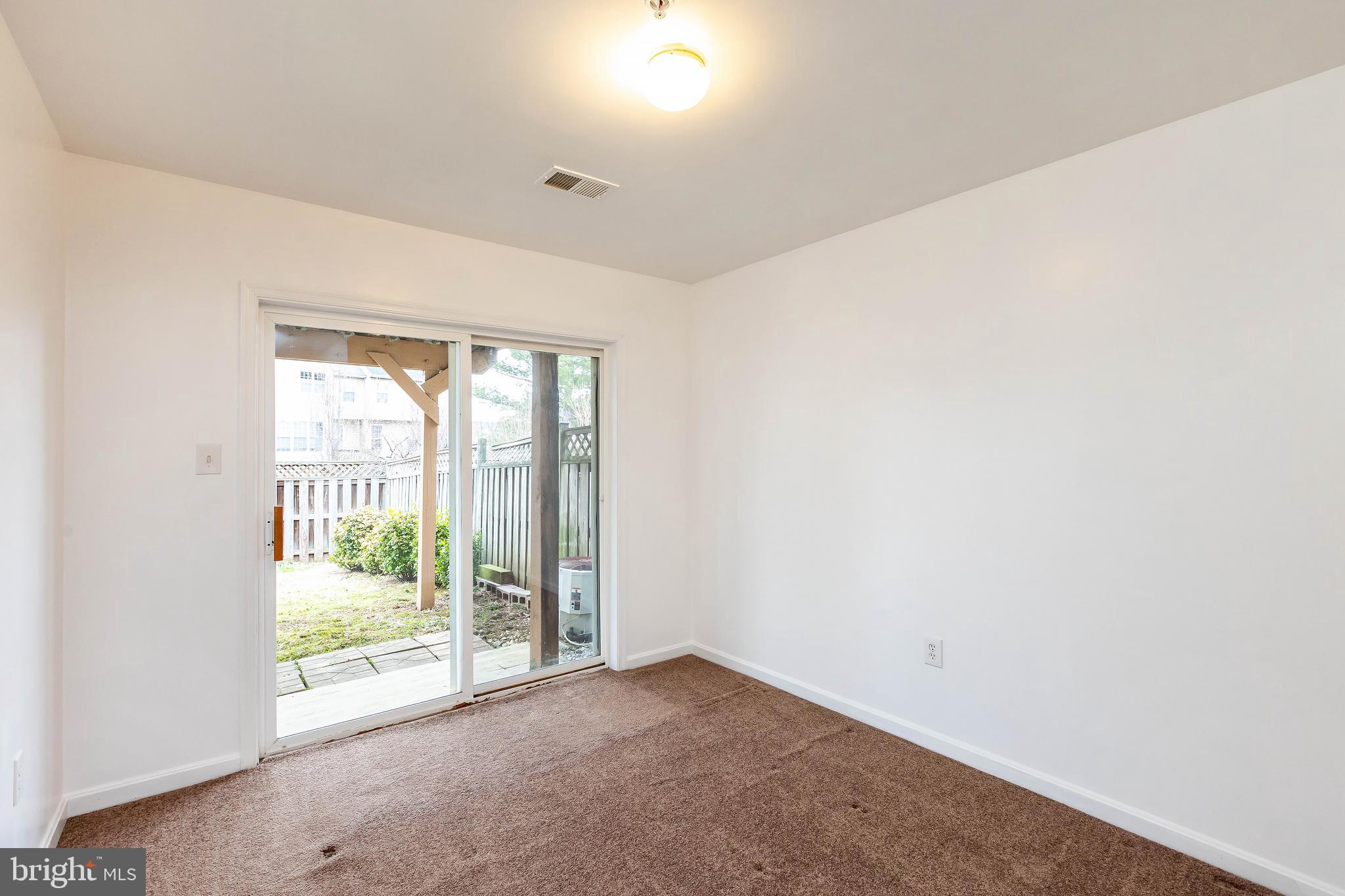 NORTH CROSSING - Residential