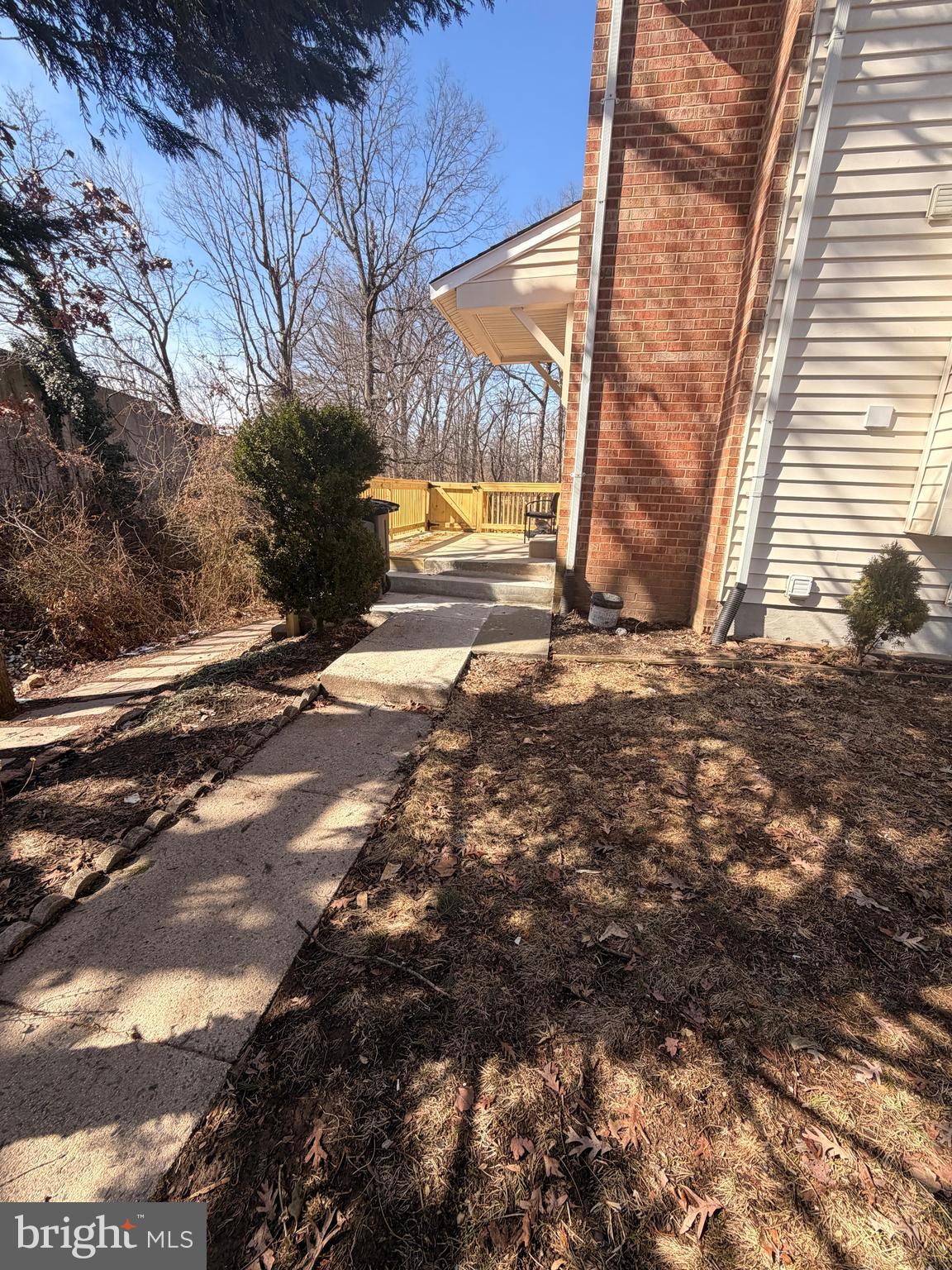 13301 AIKEN PLACE TOP 2 FLOORS