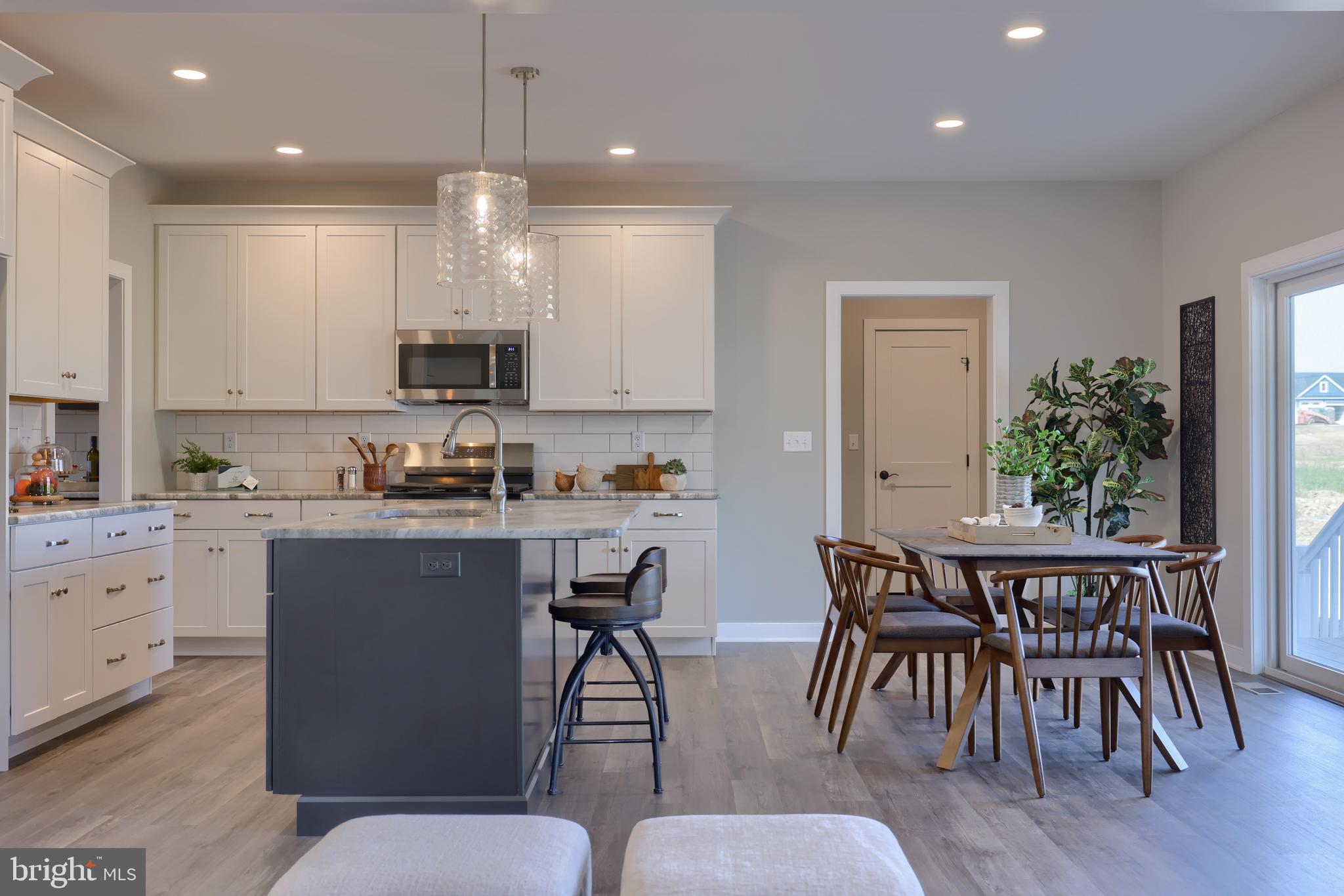 STONEYBROOK OF ELIZABETHTOWN - Residential