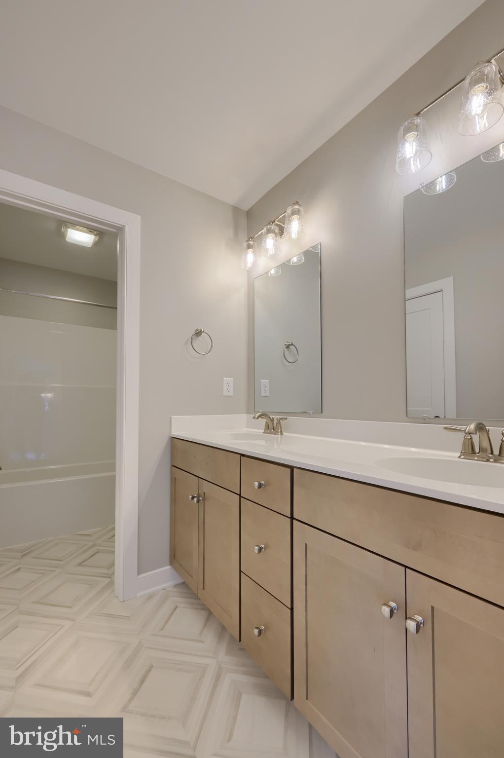 STONEYBROOK OF ELIZABETHTOWN - Residential