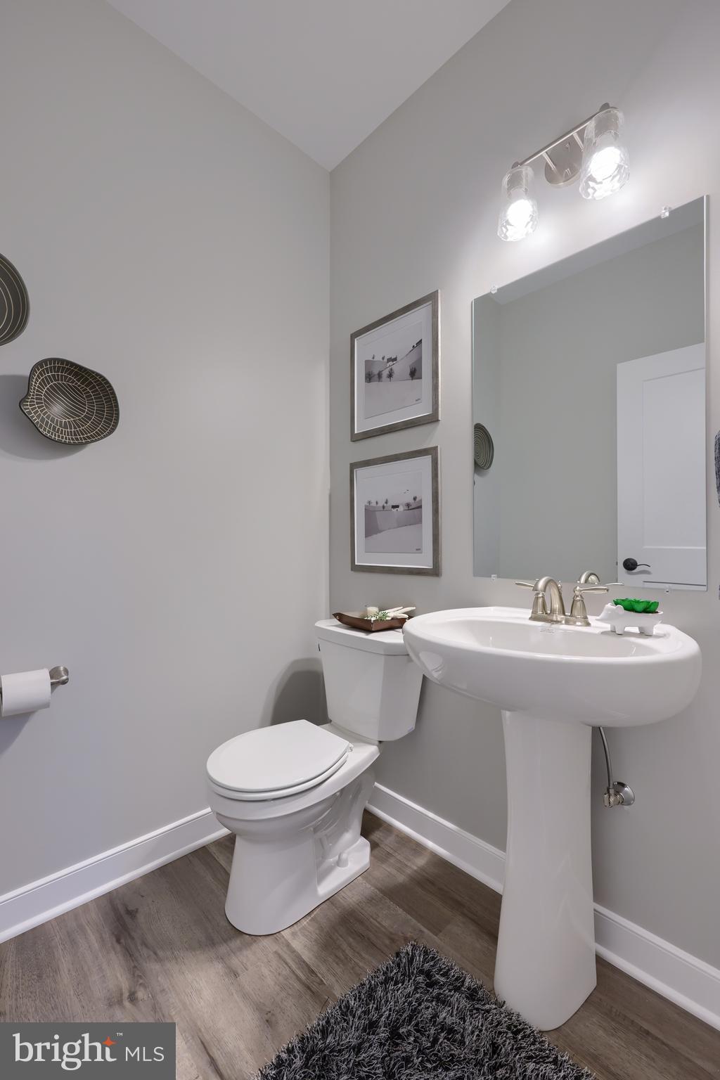 STONEYBROOK OF ELIZABETHTOWN - Residential