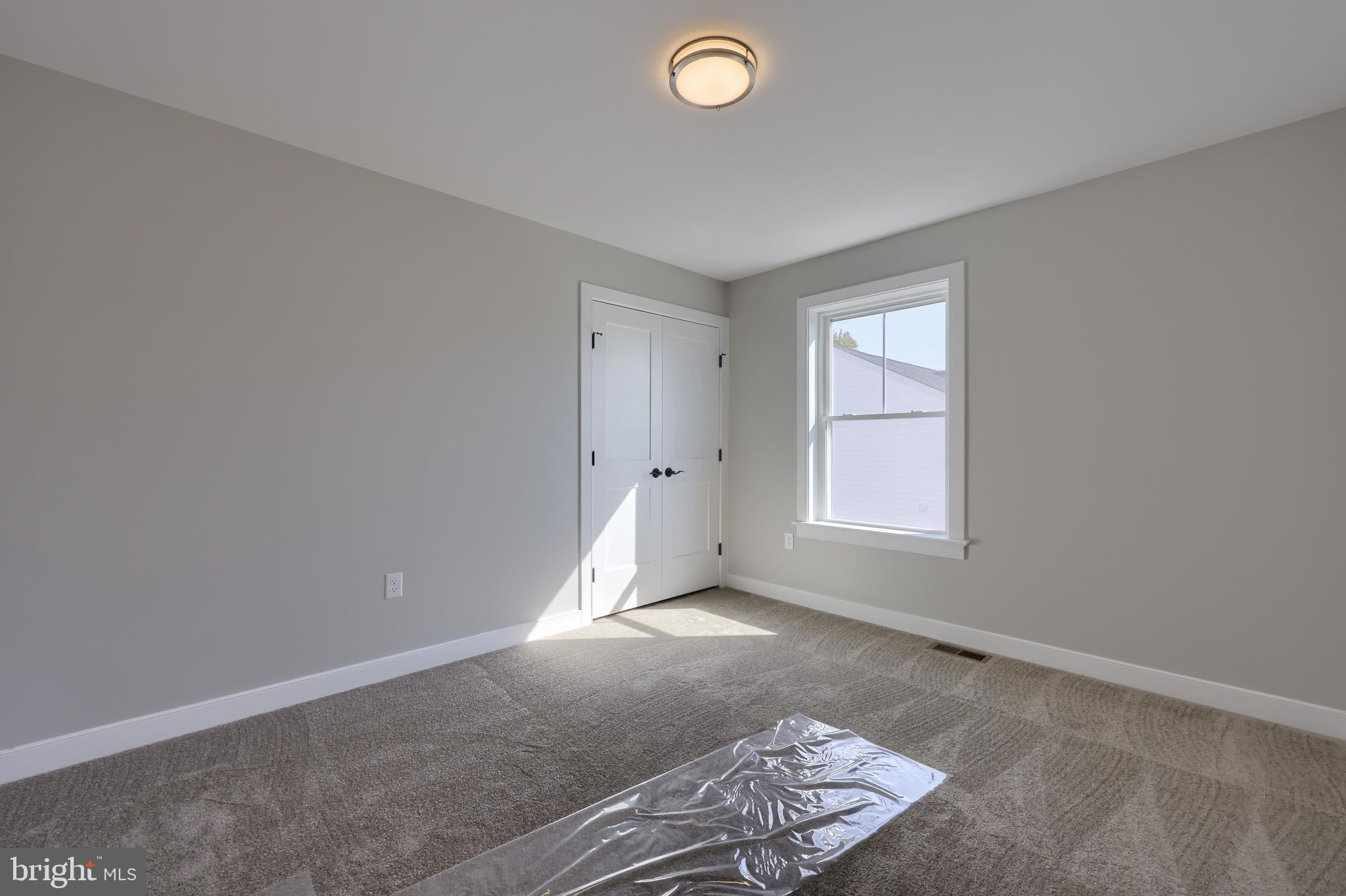 STONEYBROOK OF ELIZABETHTOWN - Residential