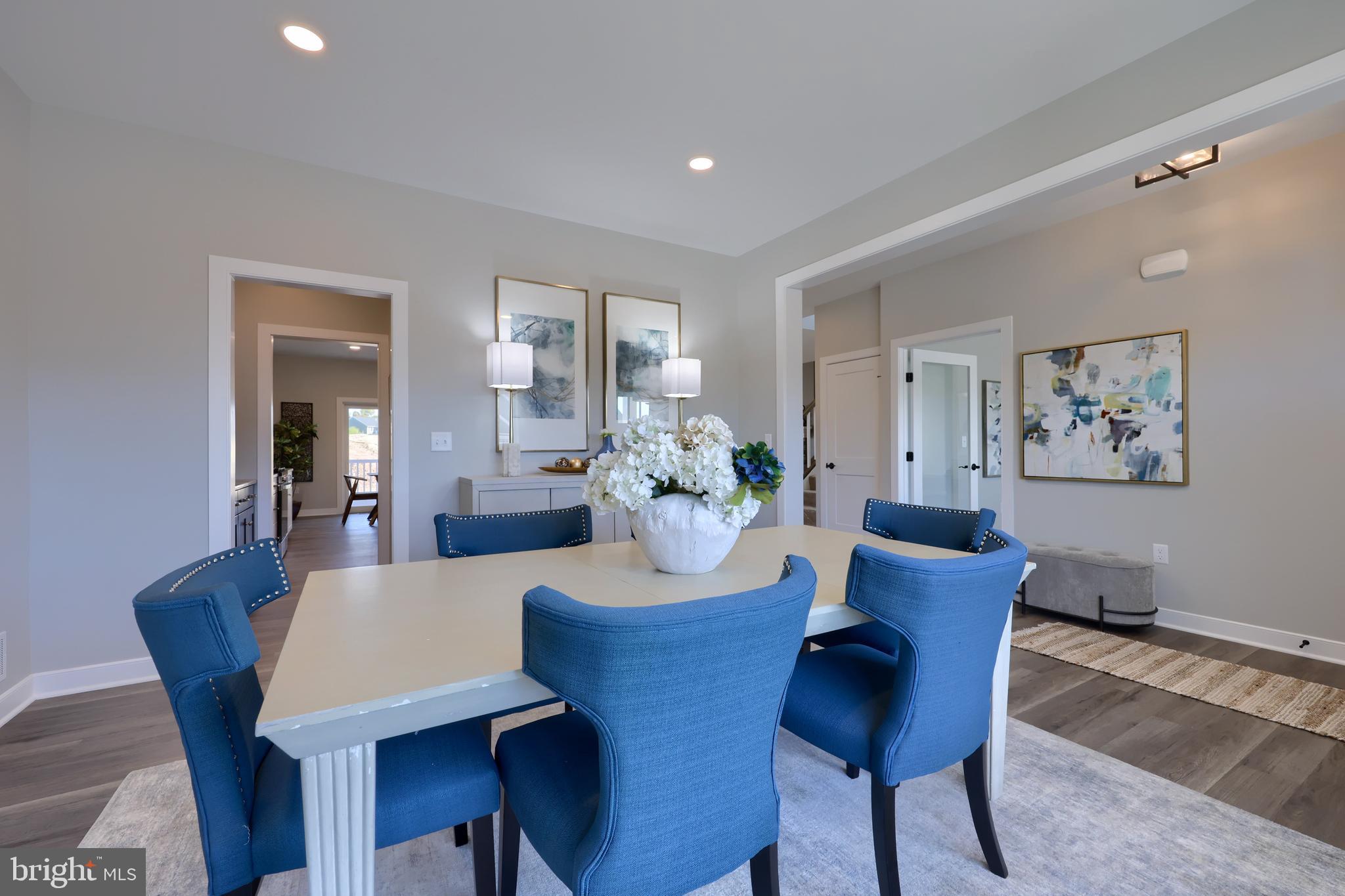 STONEYBROOK OF ELIZABETHTOWN - Residential