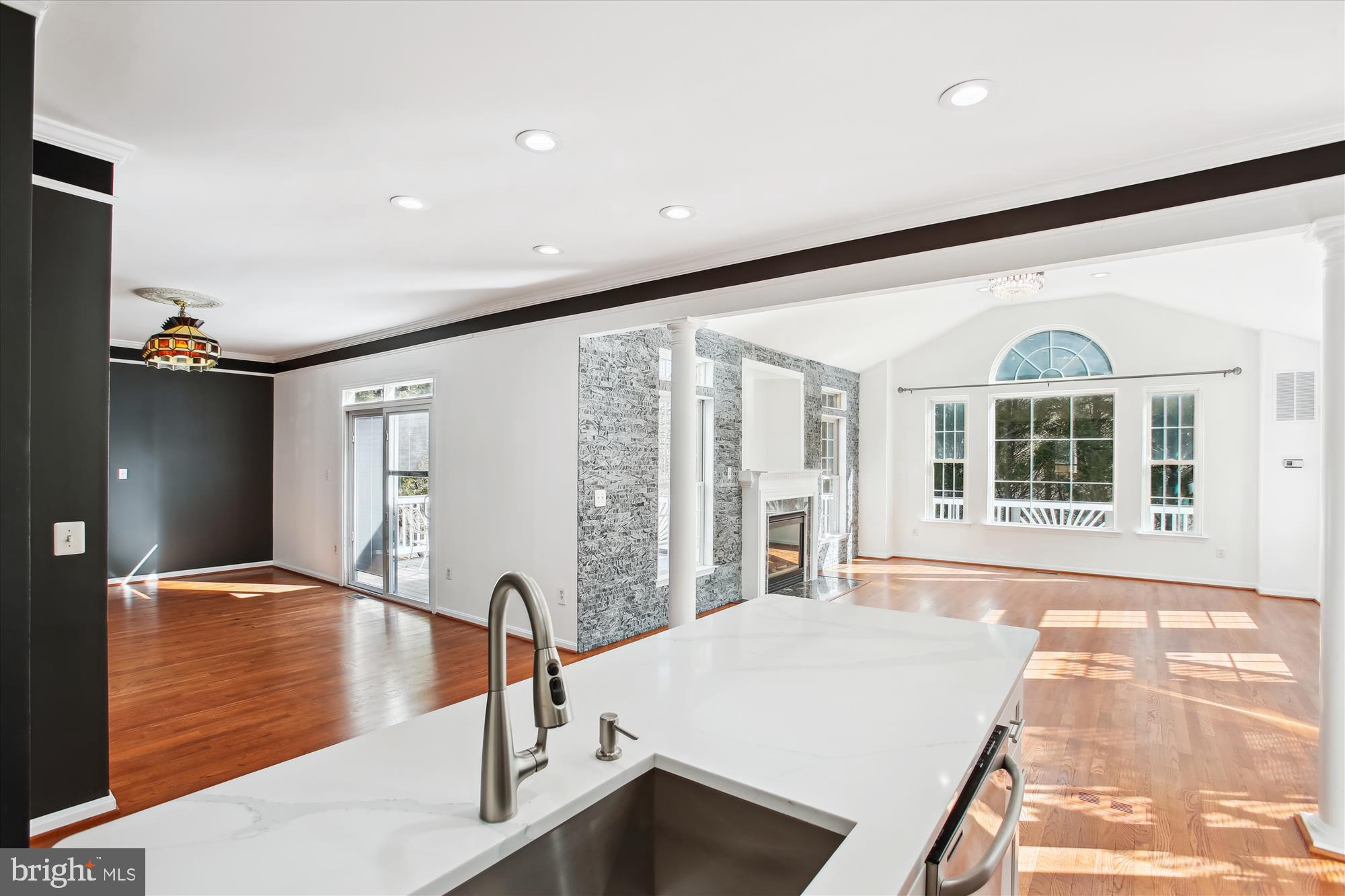 6103 DEER RIDGE TRAIL