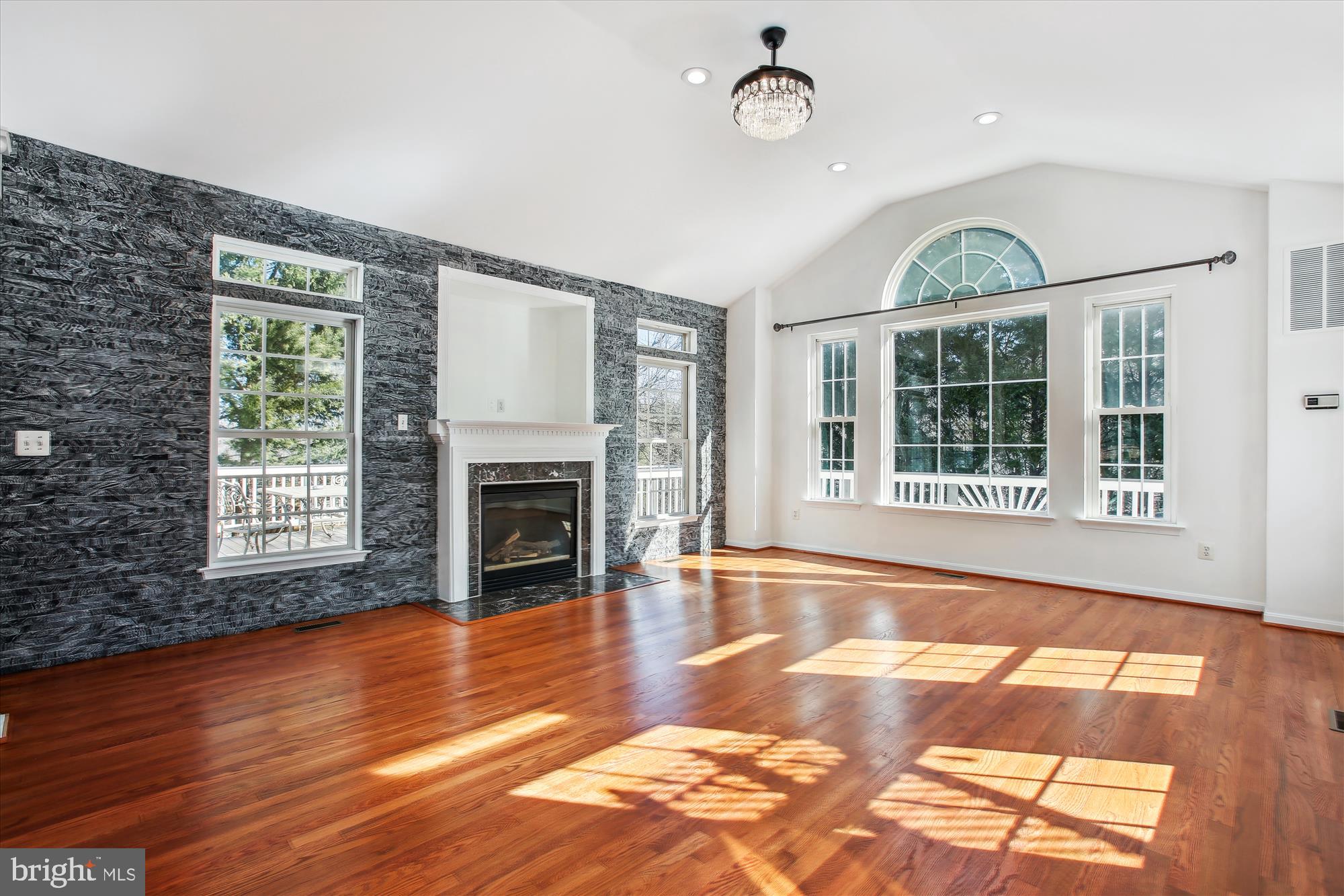 6103 DEER RIDGE TRAIL