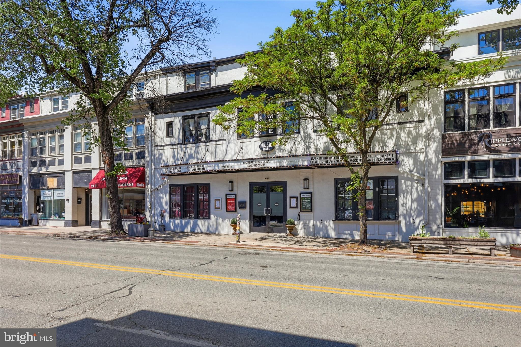 ARDMORE PARK - Residential