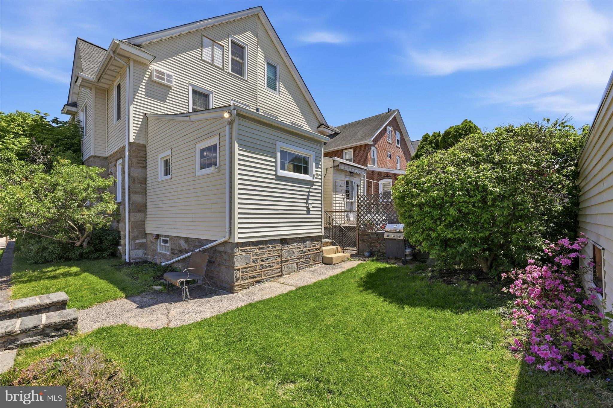 ARDMORE PARK - Residential