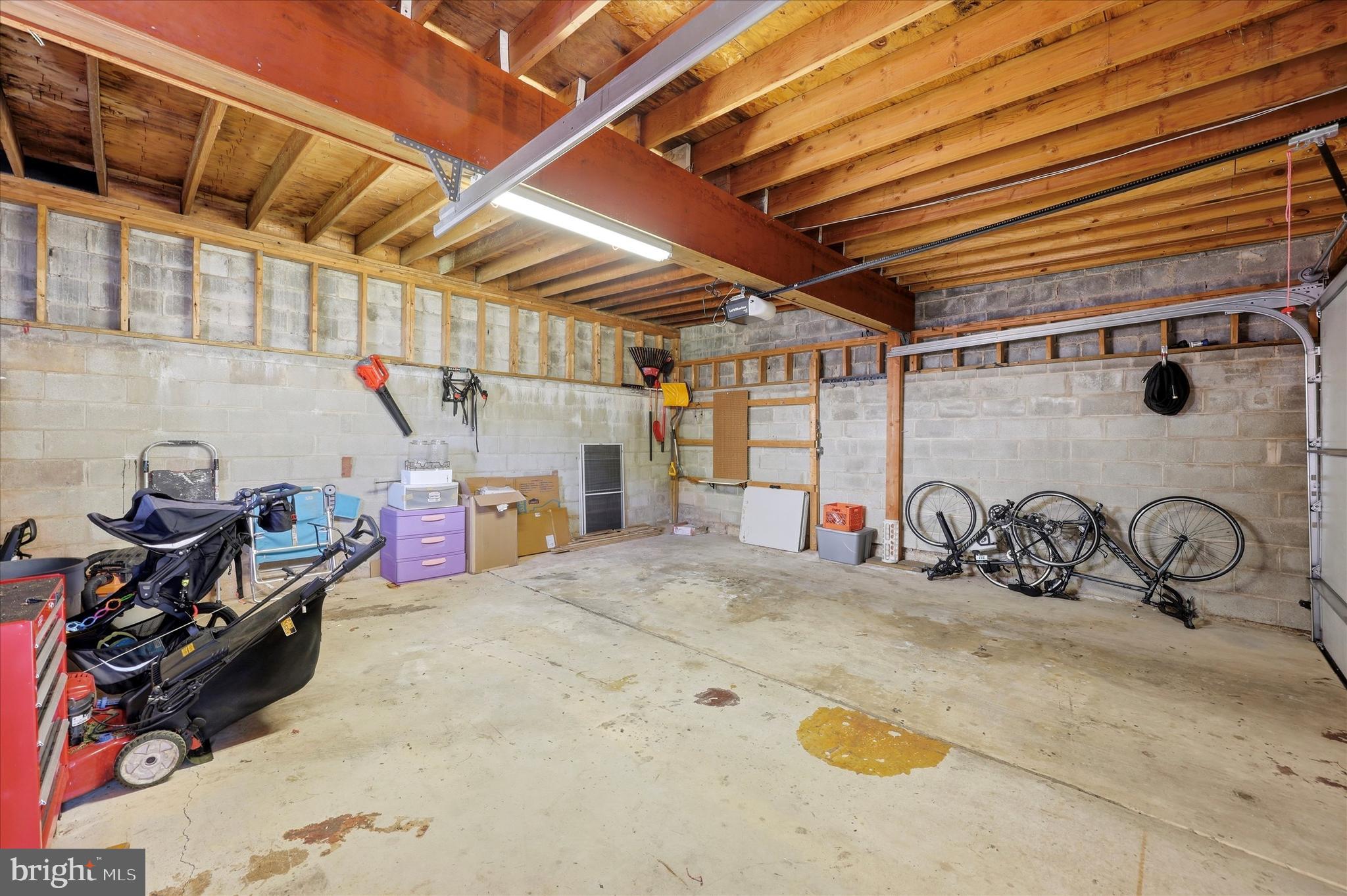 ARDMORE PARK - Residential