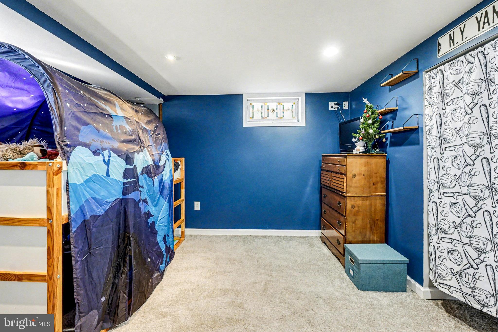 MEADOWVALE - Residential