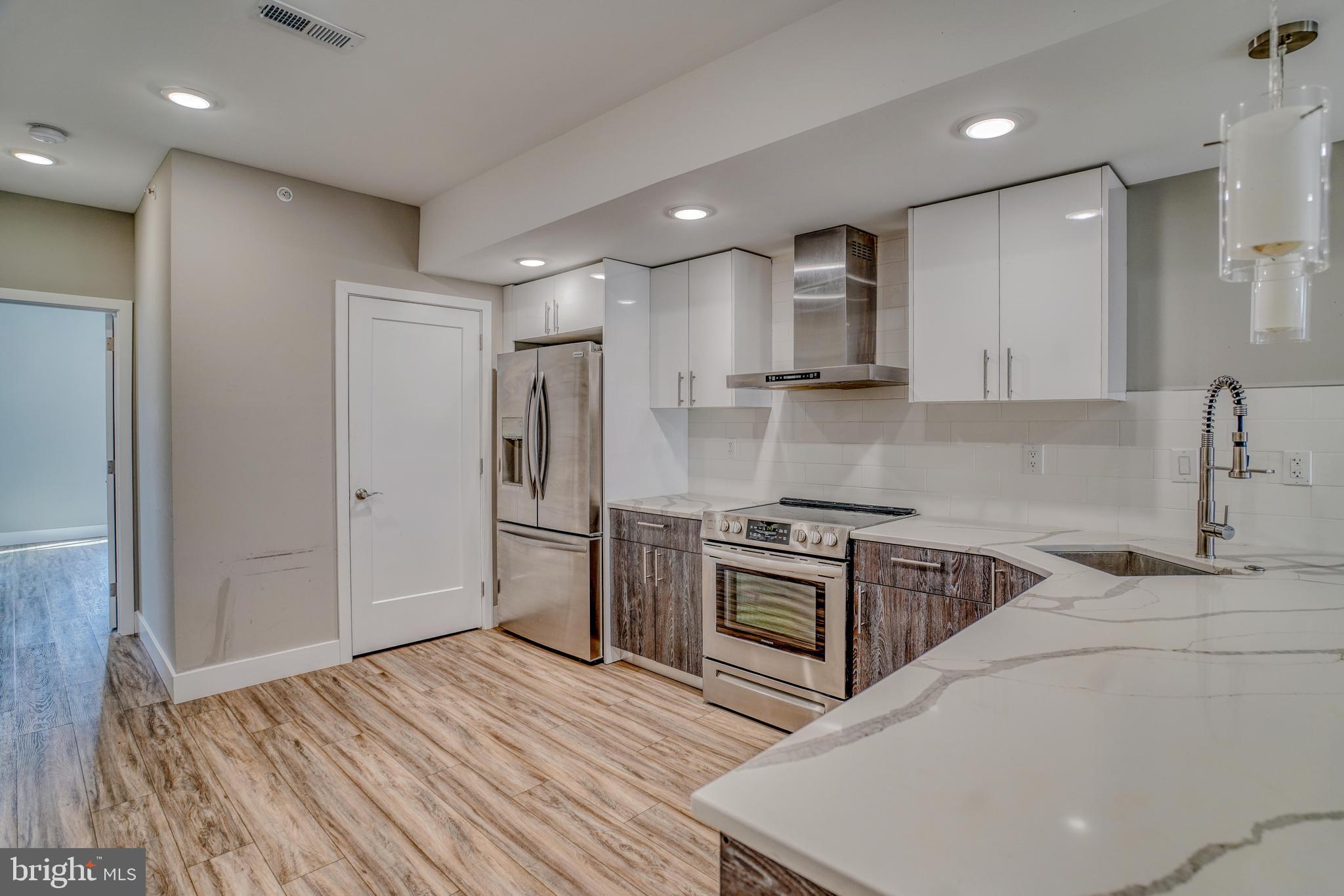 FISHTOWN - Residential Lease