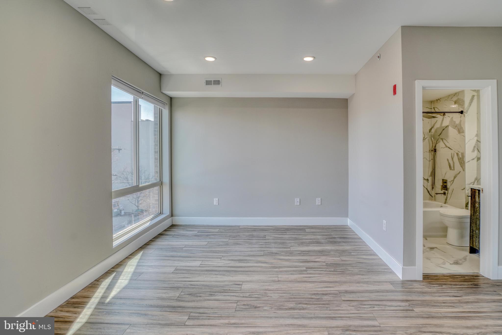 FISHTOWN - Residential Lease