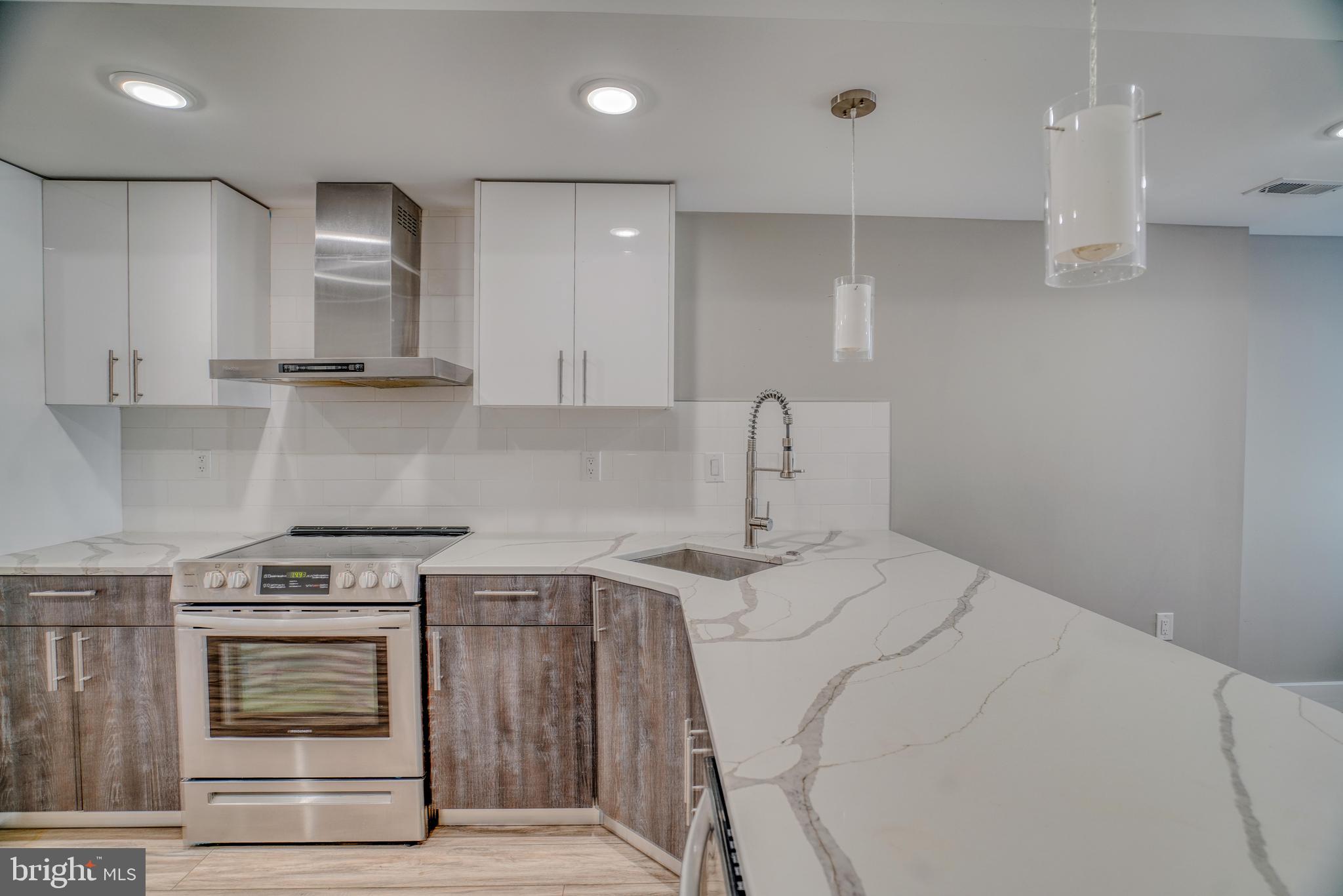 FISHTOWN - Residential Lease