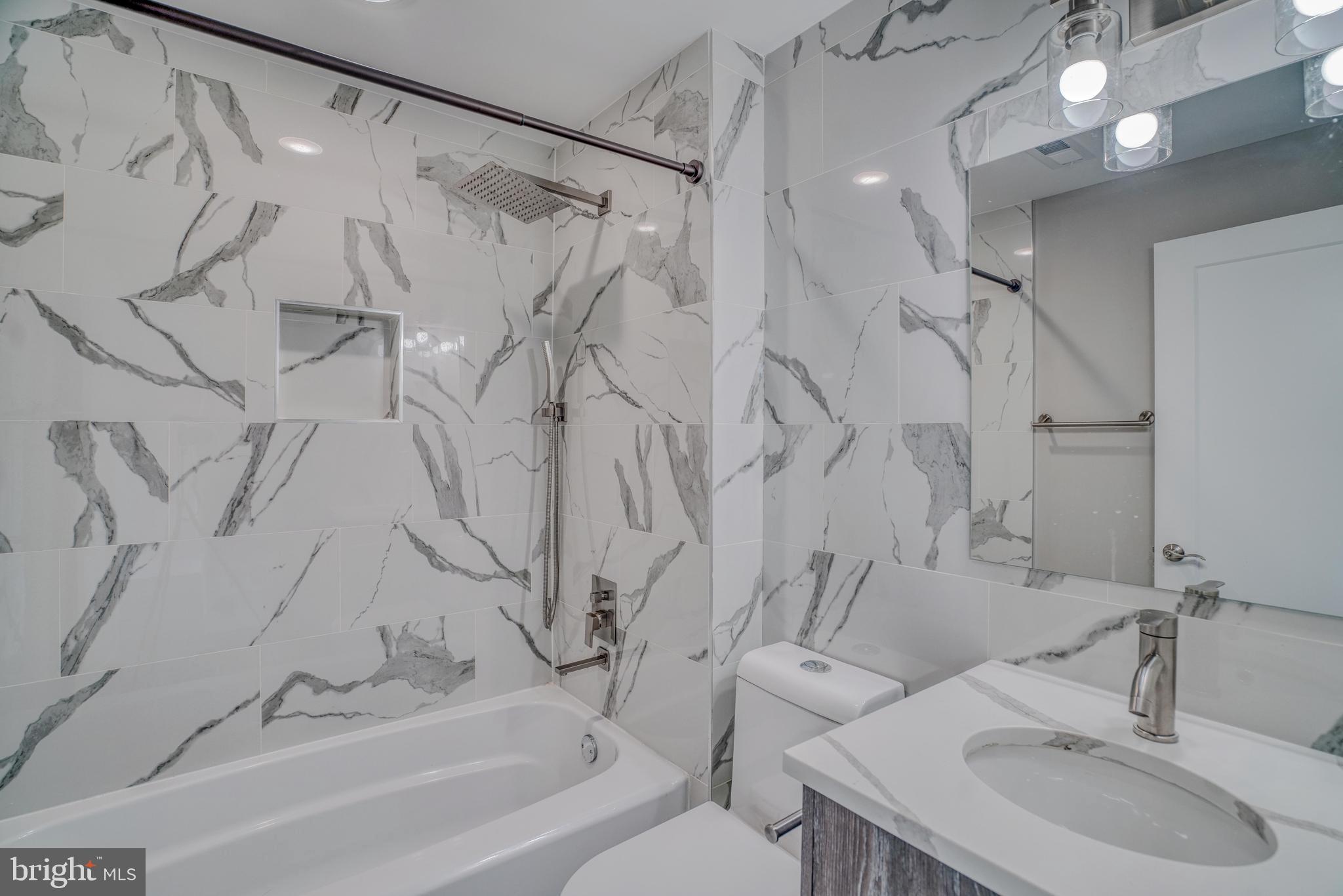 FISHTOWN - Residential Lease