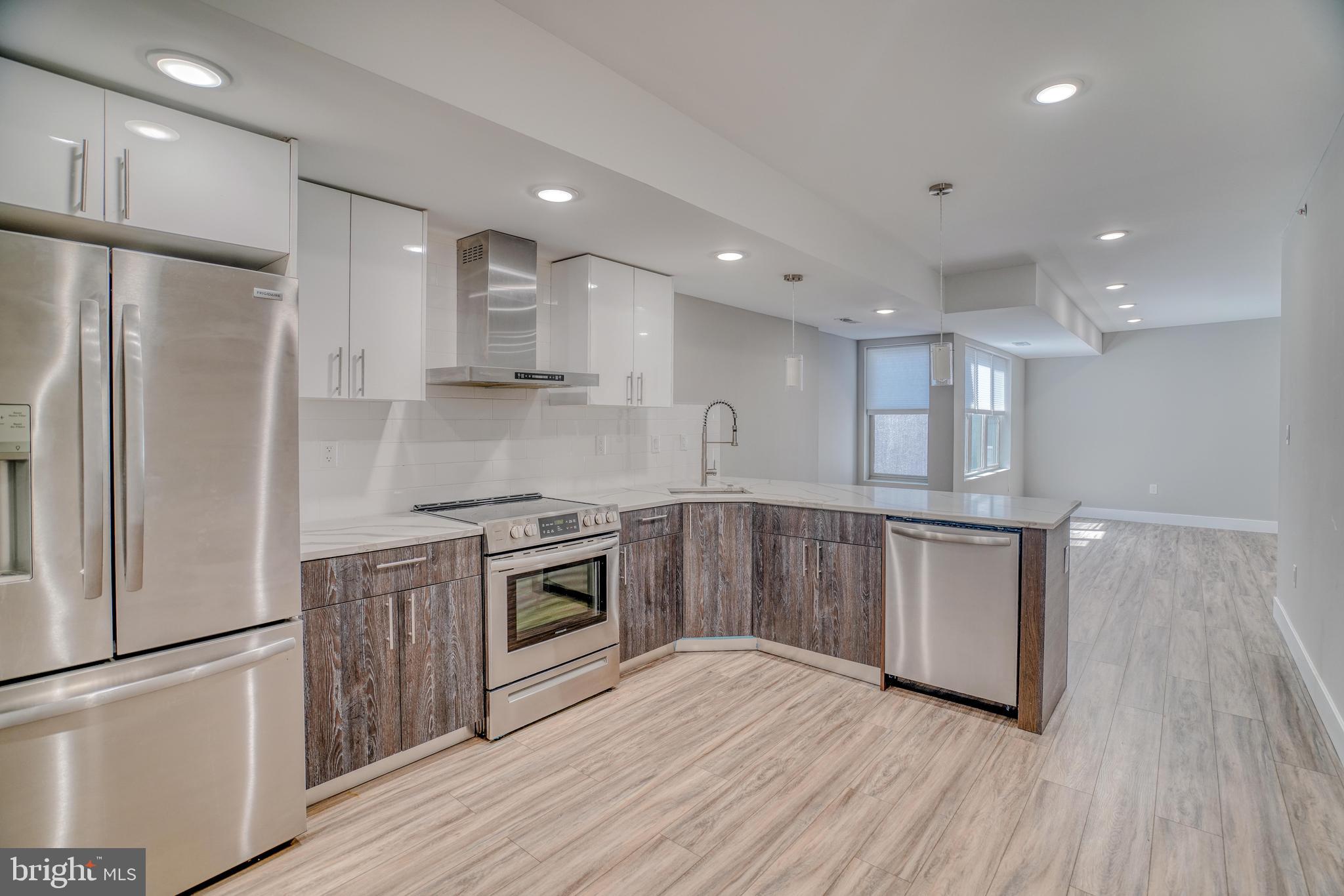 FISHTOWN - Residential Lease