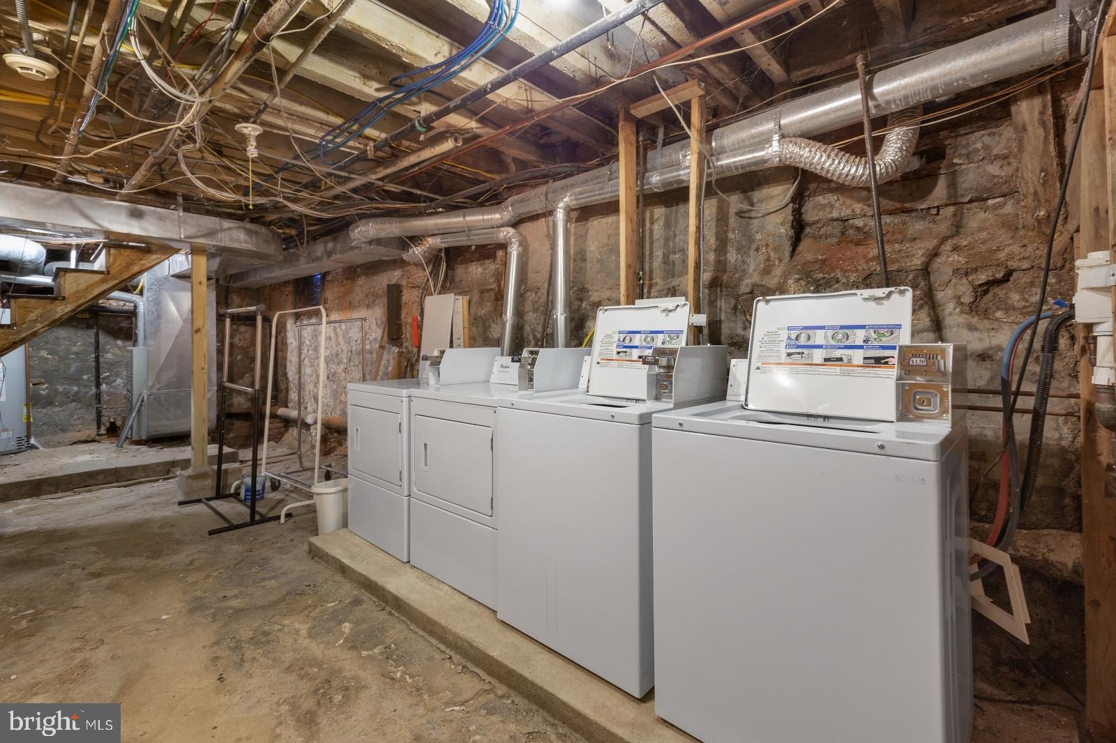 RITTENHOUSE SQUARE - Residential Lease