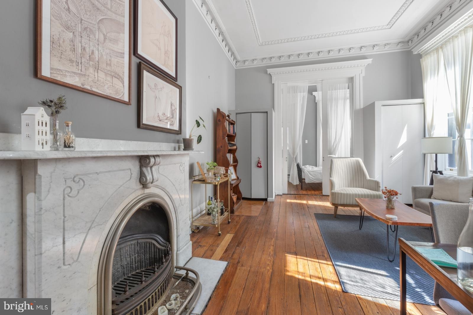 RITTENHOUSE SQUARE - Residential Lease