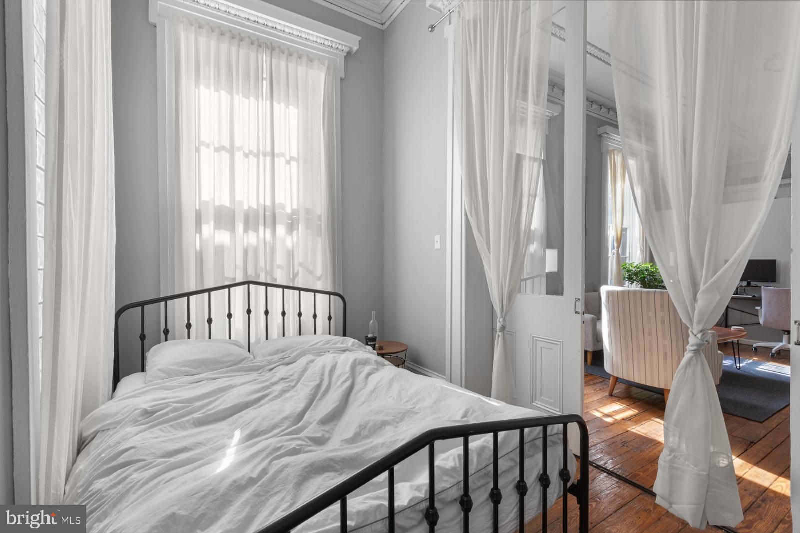 RITTENHOUSE SQUARE - Residential Lease