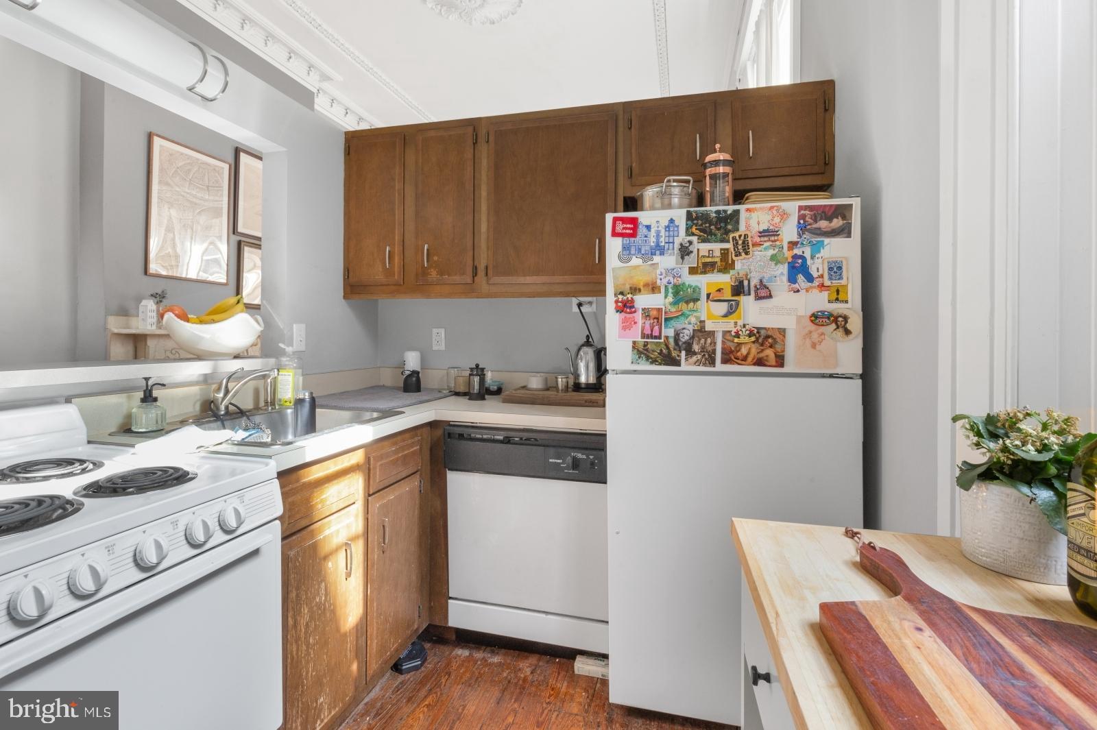 RITTENHOUSE SQUARE - Residential Lease