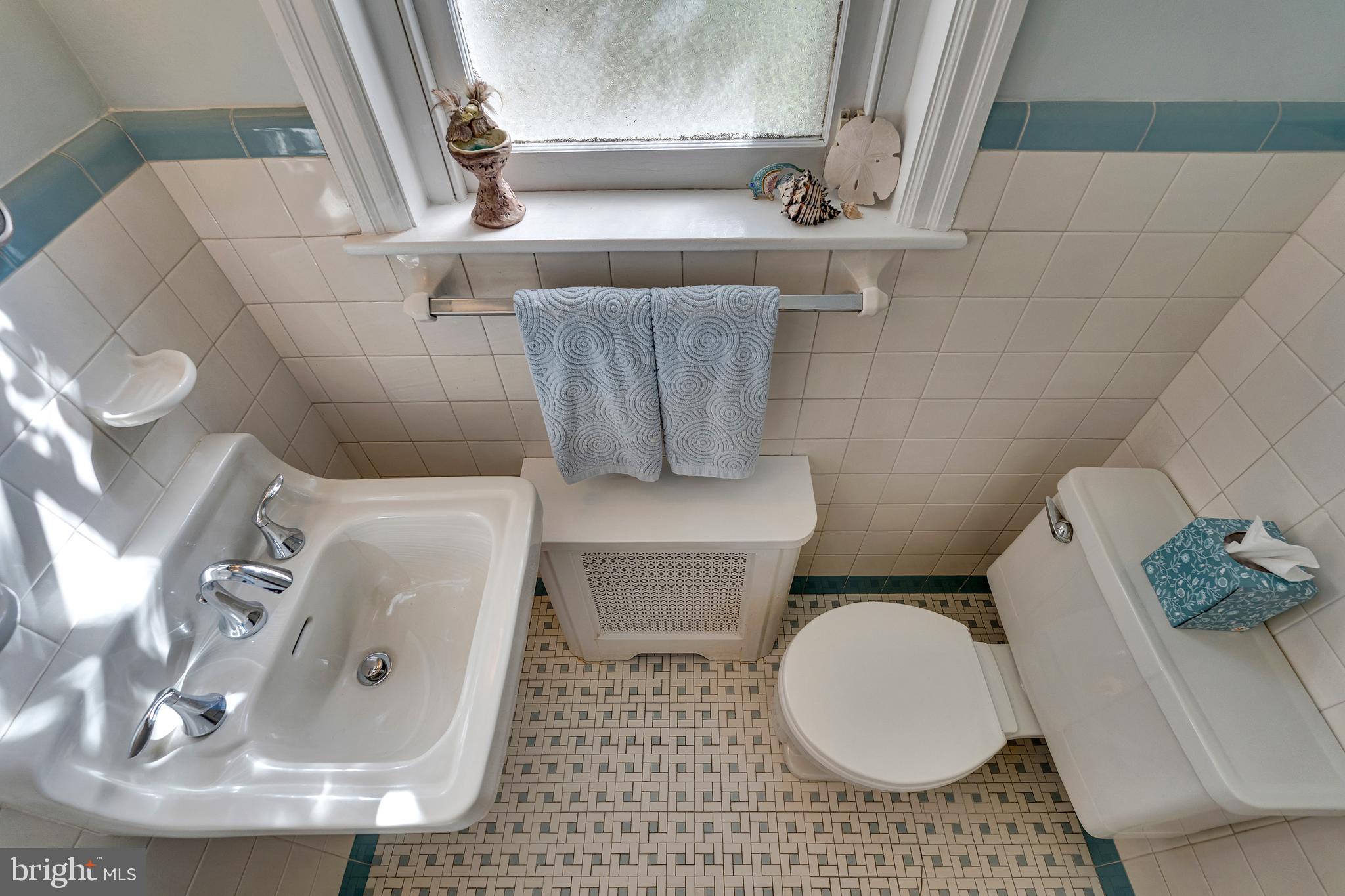 LANSDALE - Residential