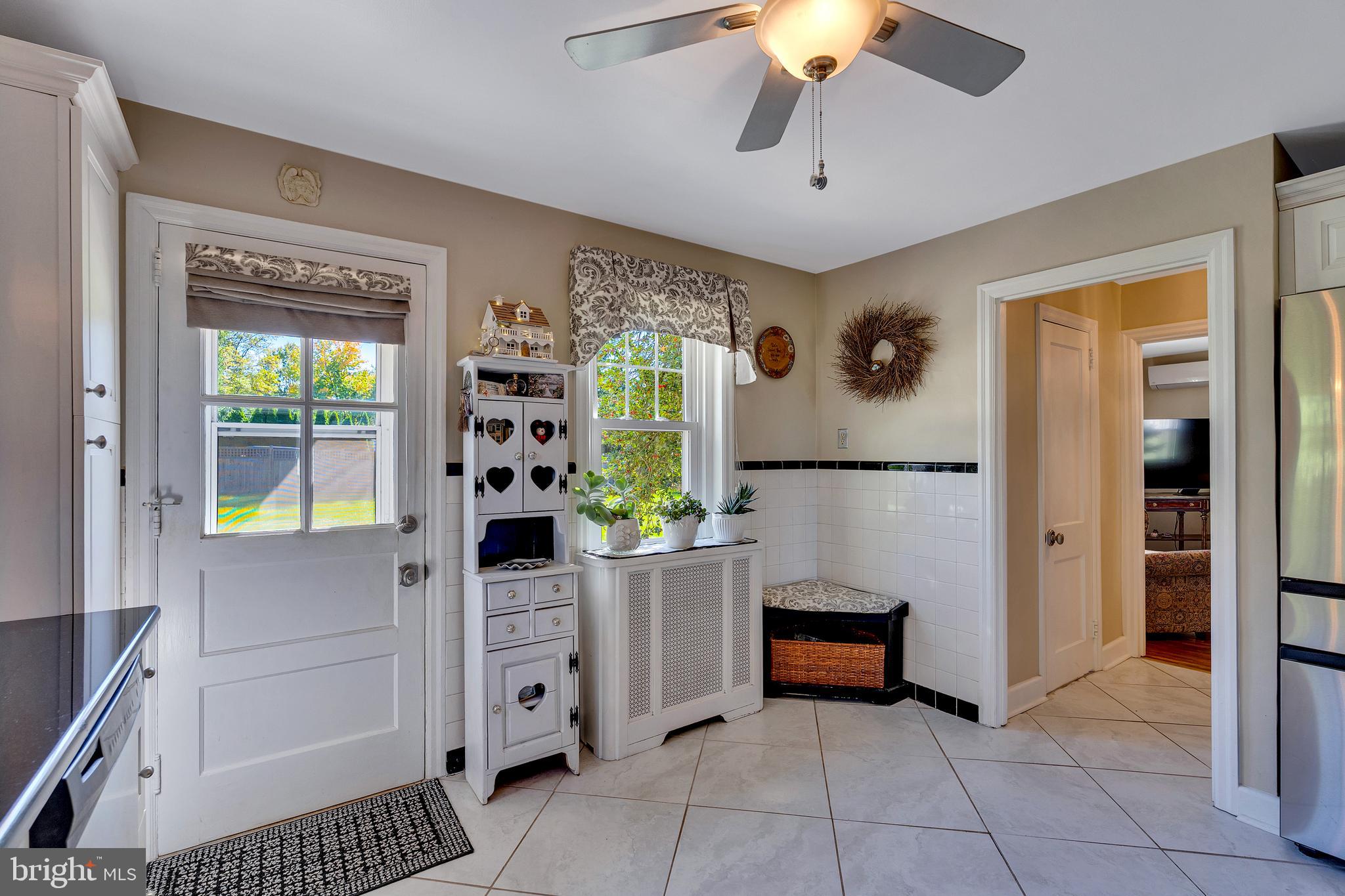 LANSDALE - Residential