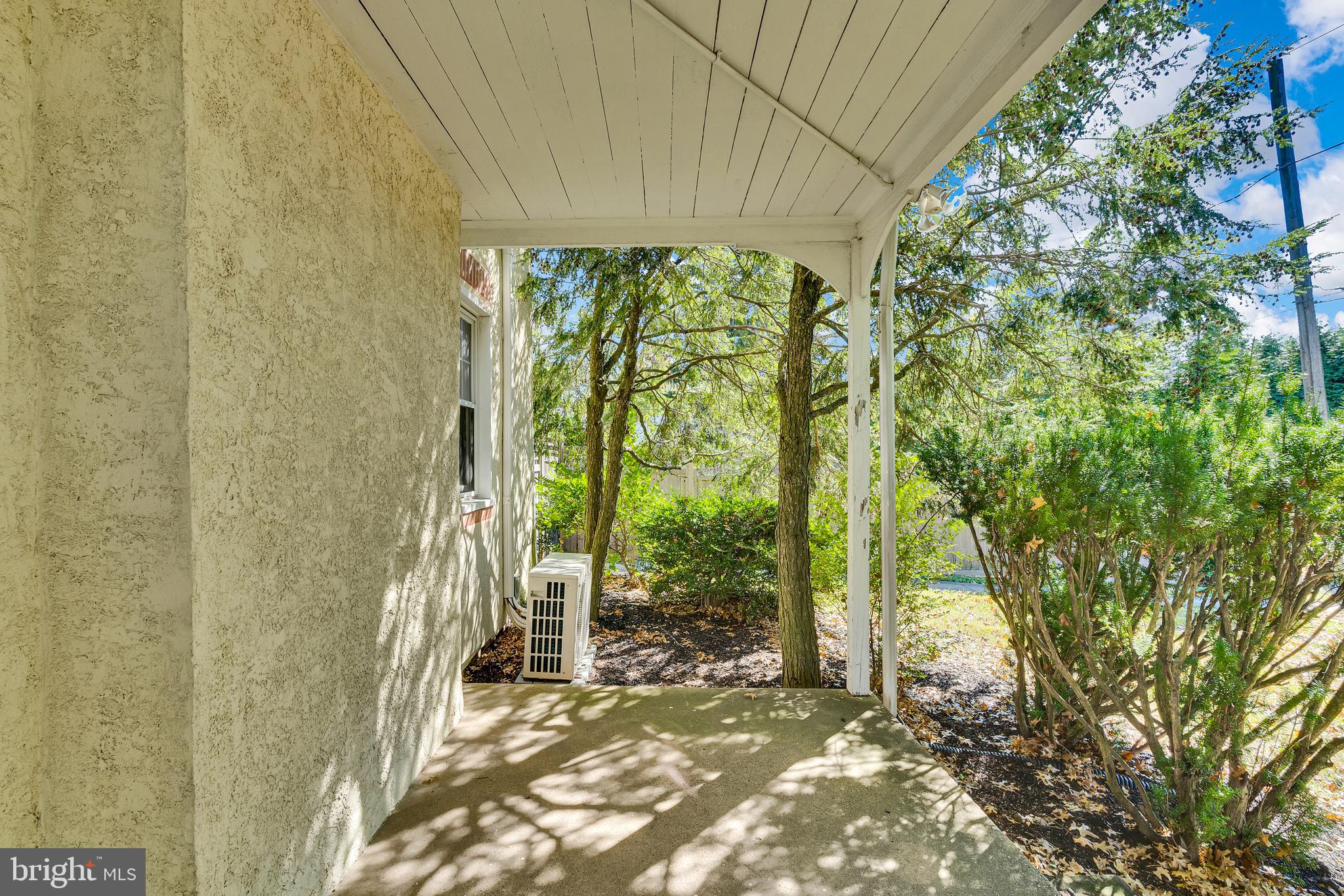 LANSDALE - Residential