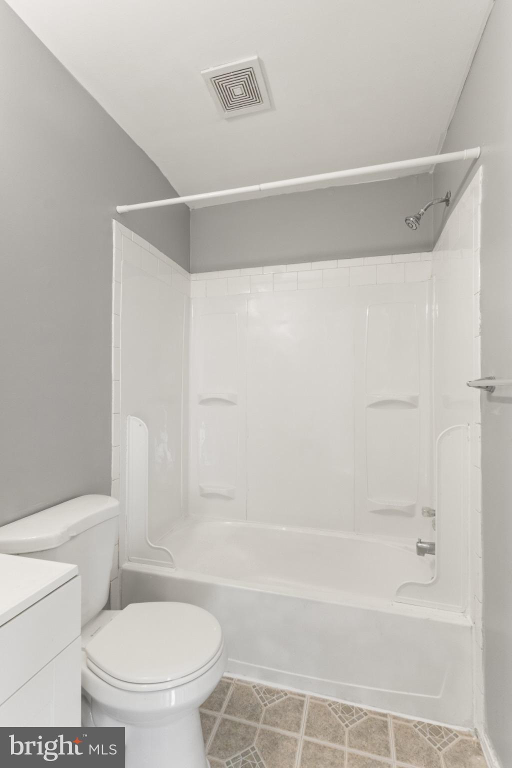 STILLMEADOWS CONDO - Residential