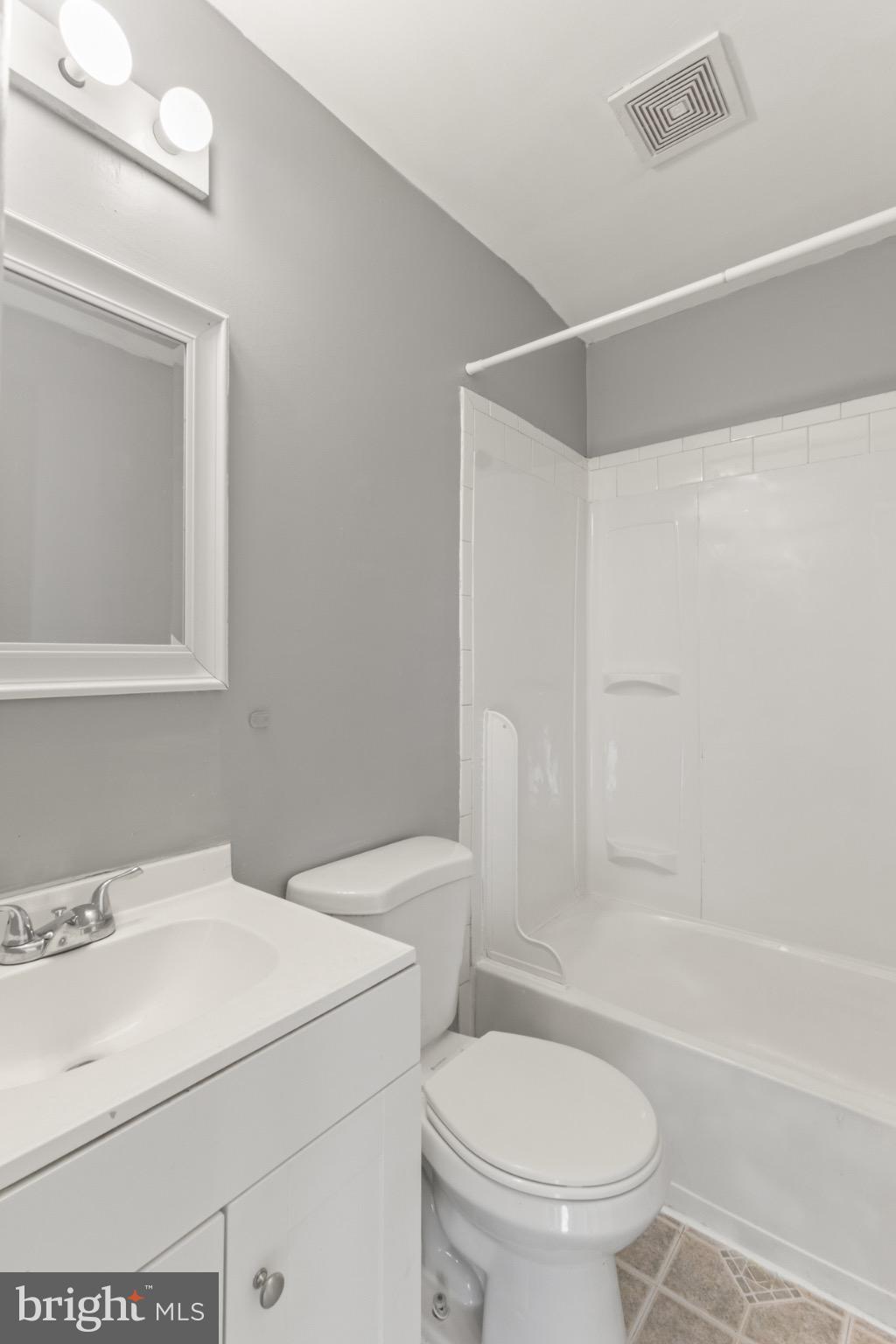 STILLMEADOWS CONDO - Residential