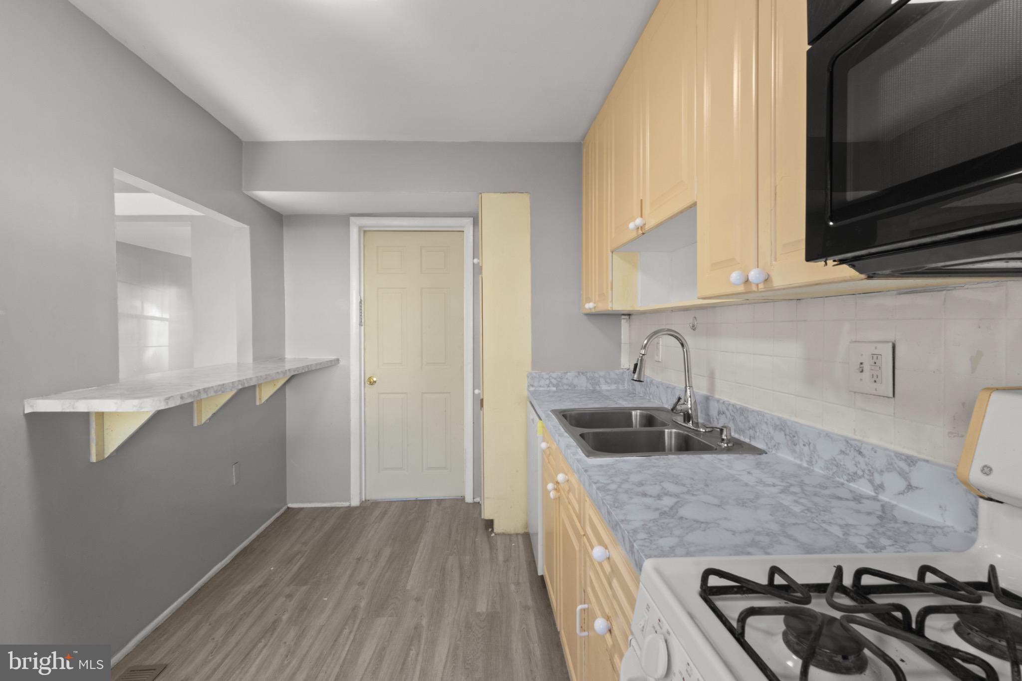 STILLMEADOWS CONDO - Residential