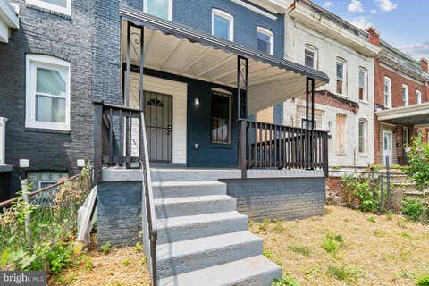 Townhouse For Sale - 3708 Oakmont Avenue<br/> BALTIMORE, MD 21215