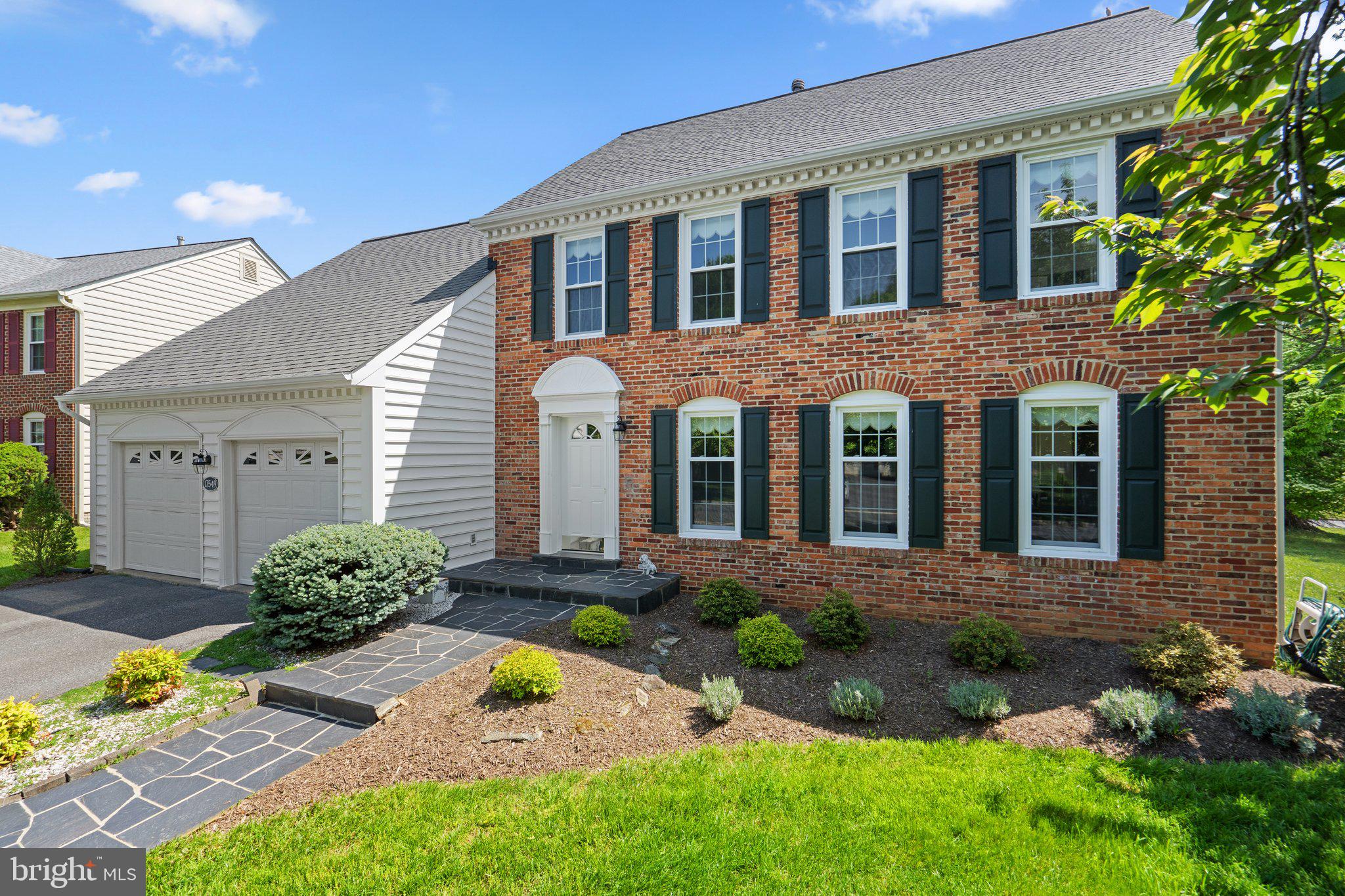 HALLOWELL - Residential