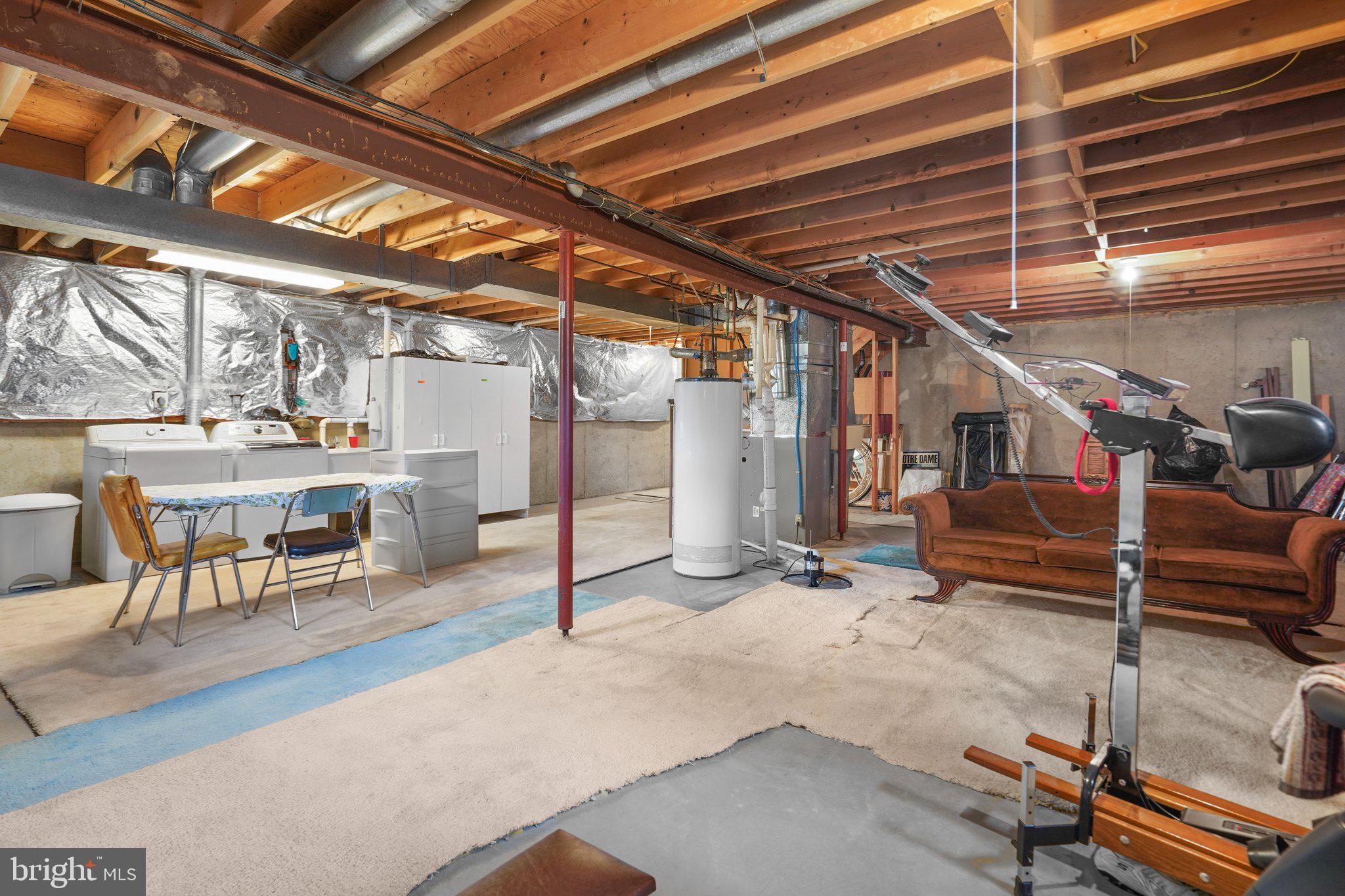 HALLOWELL - Residential