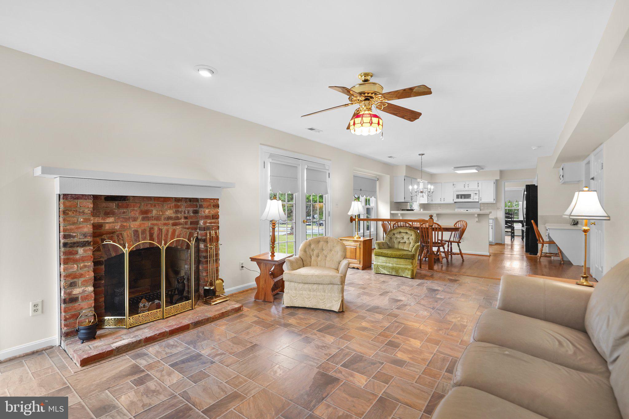 HALLOWELL - Residential