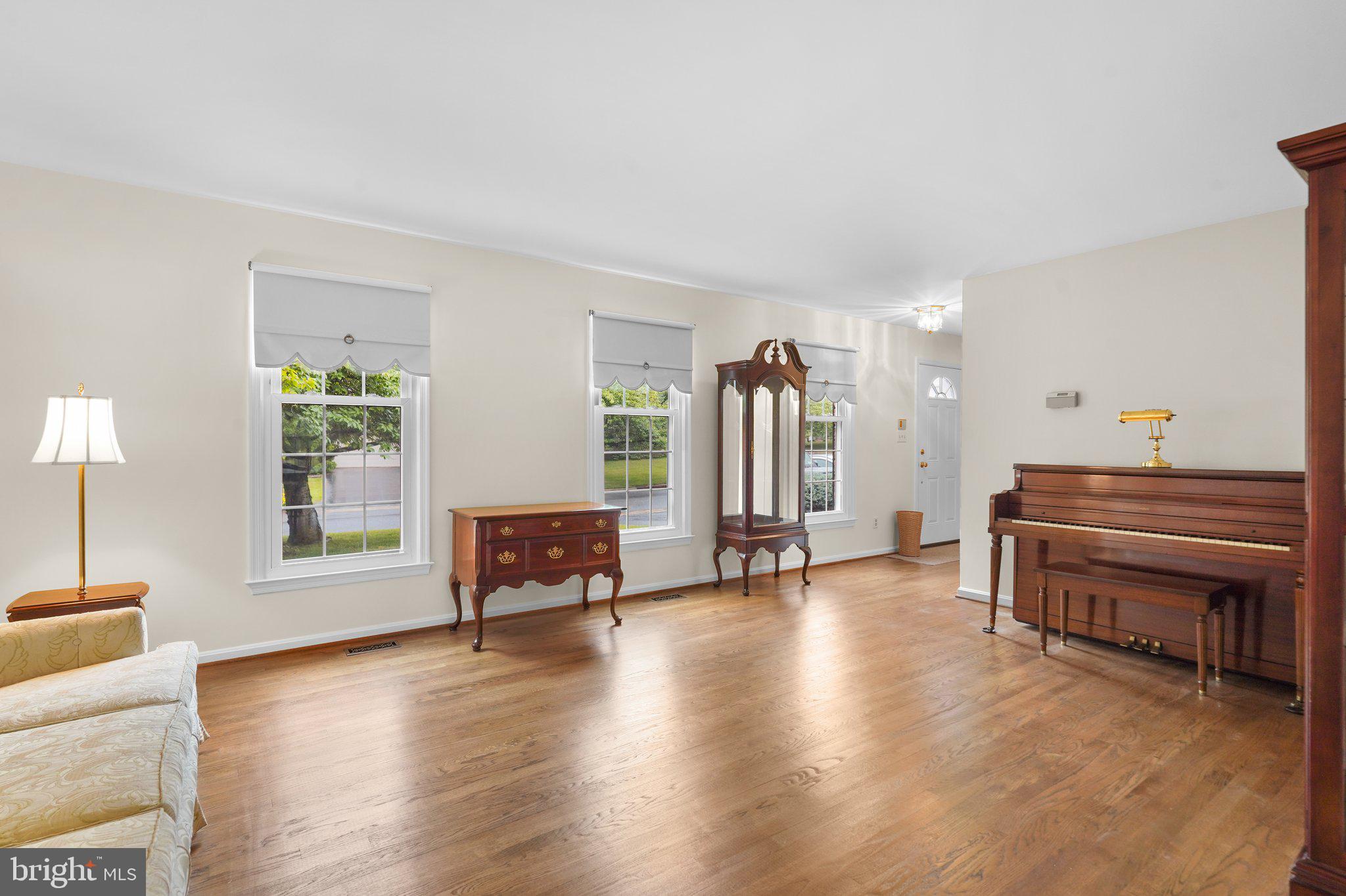 HALLOWELL - Residential