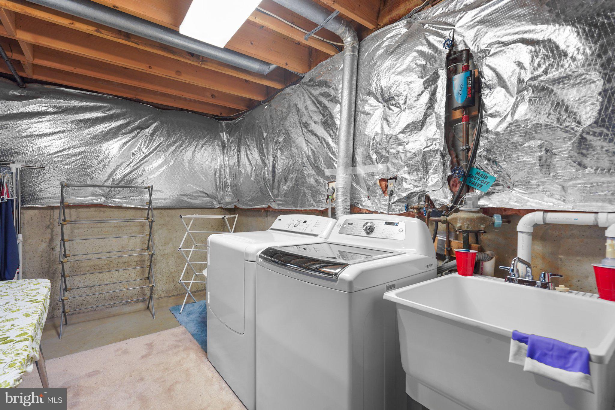 HALLOWELL - Residential