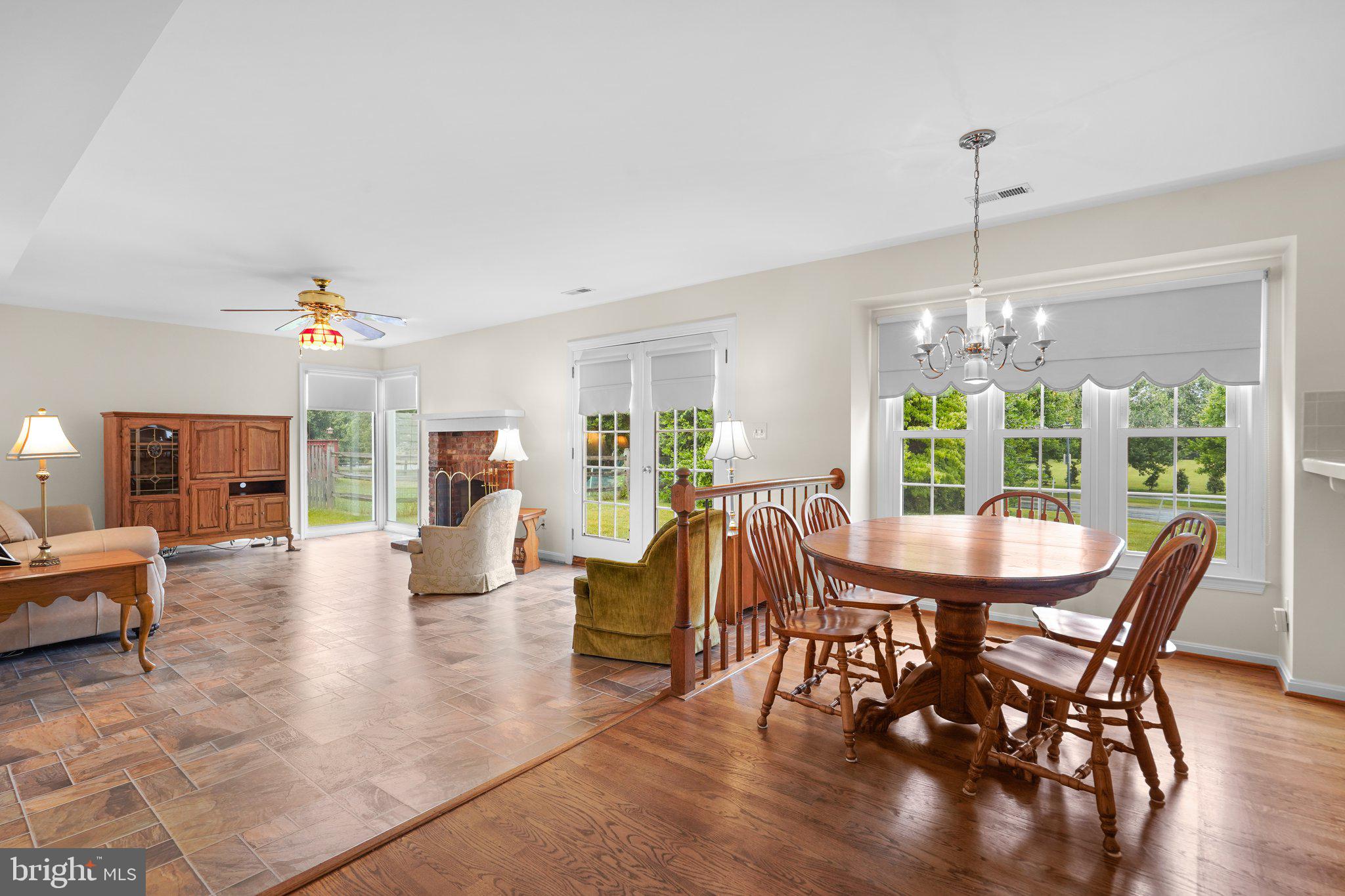 HALLOWELL - Residential