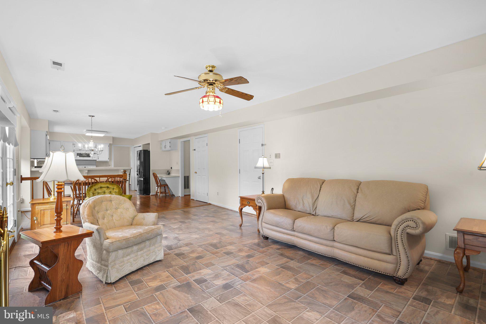 HALLOWELL - Residential