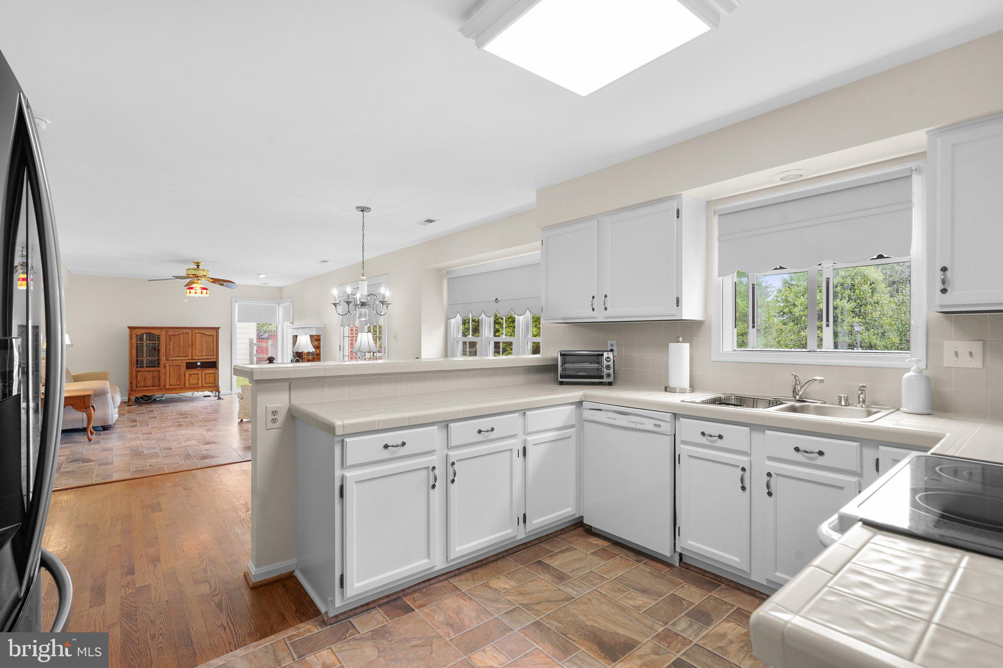 HALLOWELL - Residential